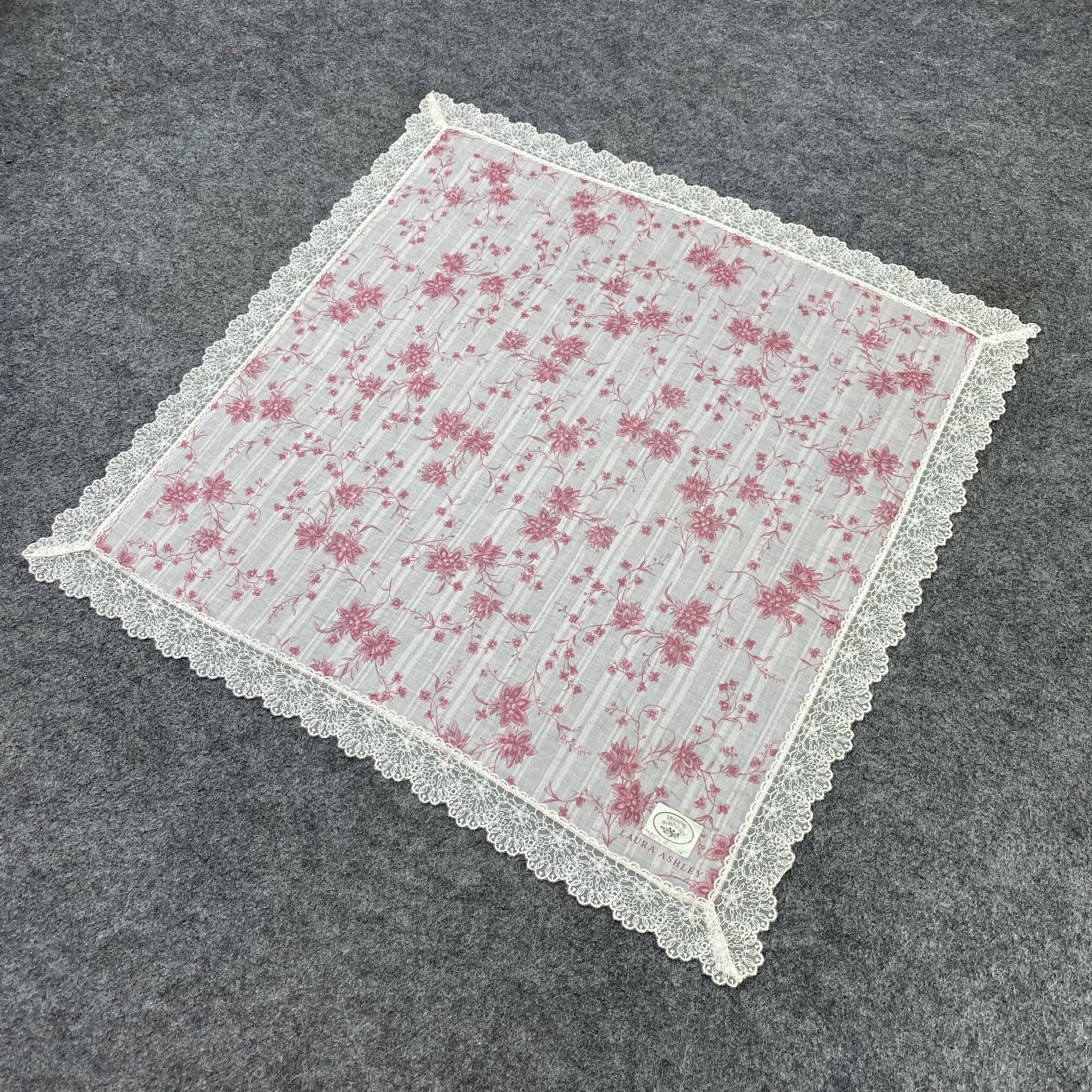 Laura Ashley Laura Ashley Handkerchief / Bandana / Neckerchief-B2384 Size ONE SIZE - 4 Thumbnail
