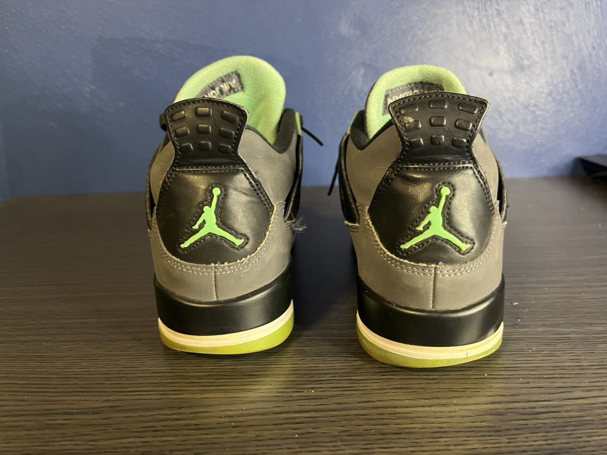 Jordan Brand Jordan 4 GS Green Glow Size US 7 / EU 40 - 4 Thumbnail