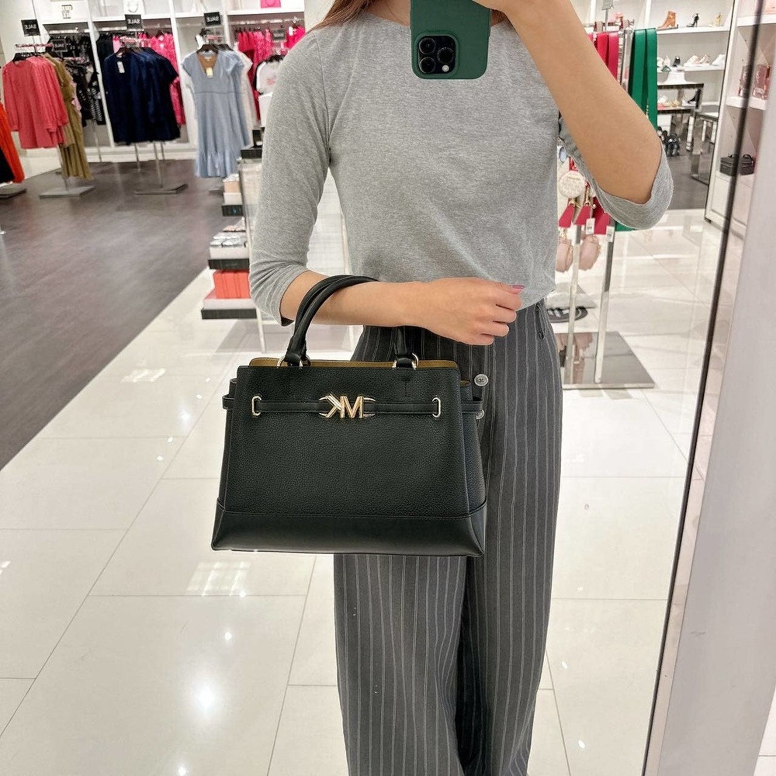 Michael Kors Michael Kors 35S3G6RS3T Reed Large Logo Crossbody IN BLACK Size ONE SIZE - 1 Thumbnail