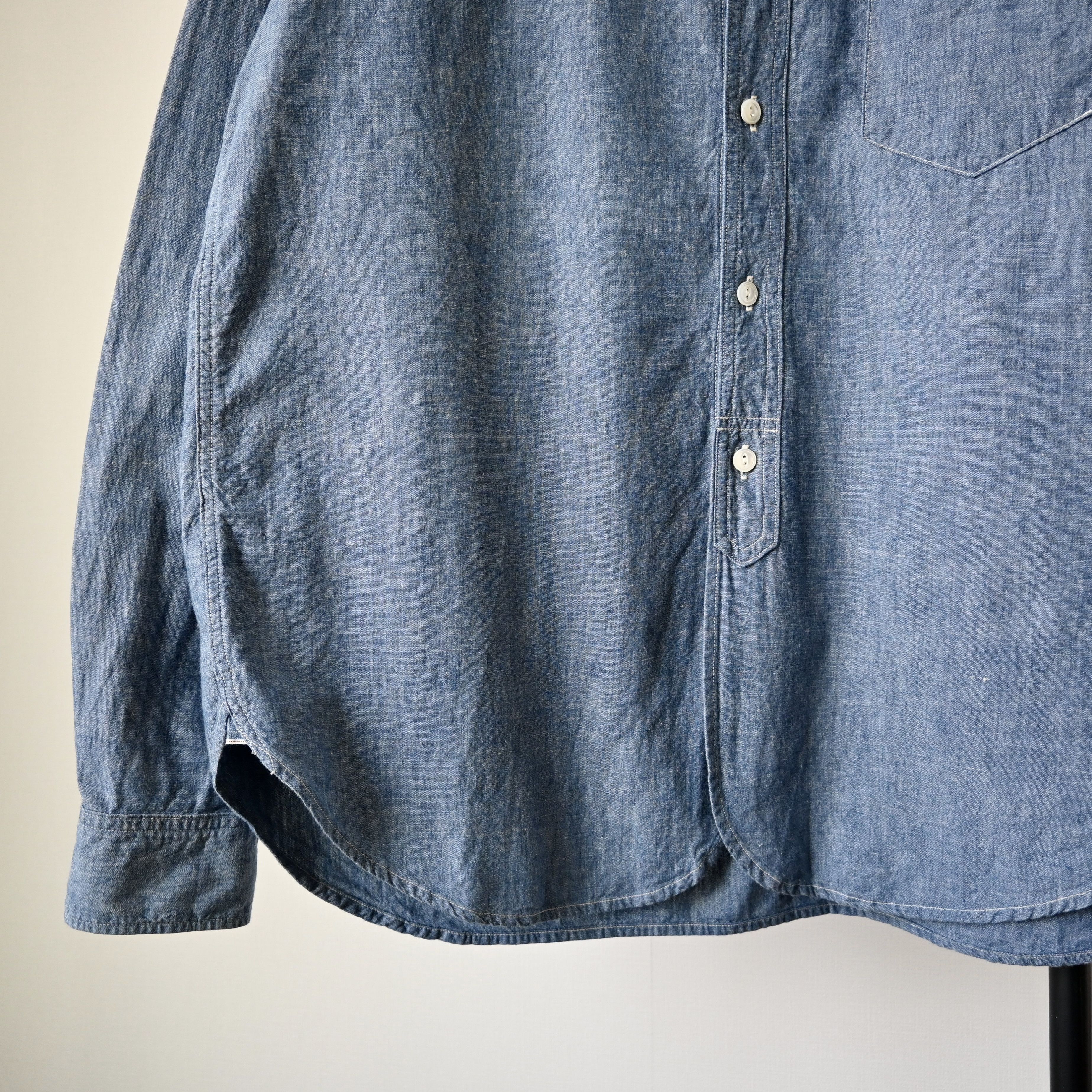 FOB Factory chambray band collar work shirt, made in Japan