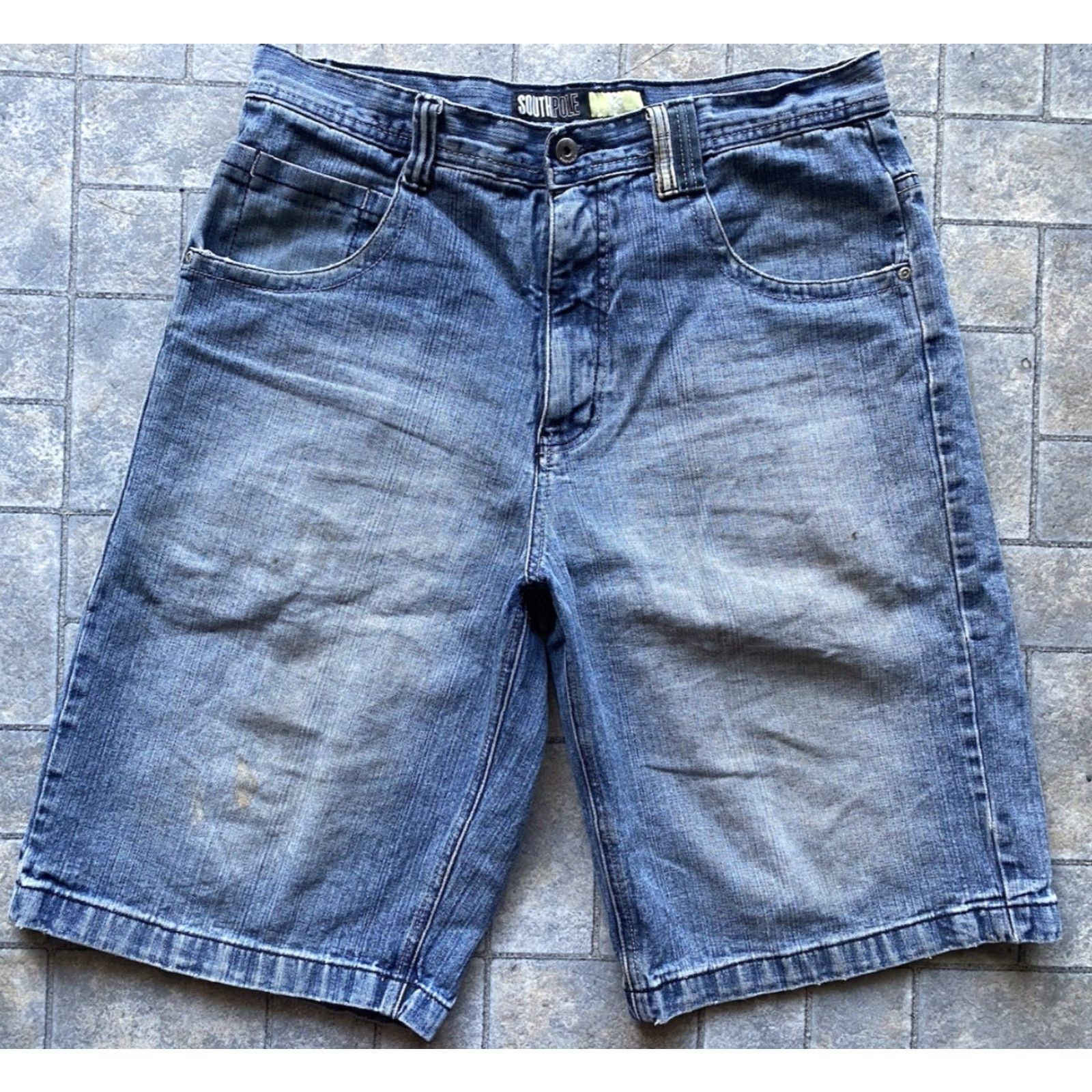 Southpole Southpole Denim Shorts Jorts Y2K Men’s 36 Blue Back Pocket Designs Flaws Wear Grunge 90s Hip Hop Mens Size US 36 / EU 52 - 2 Thumbnail