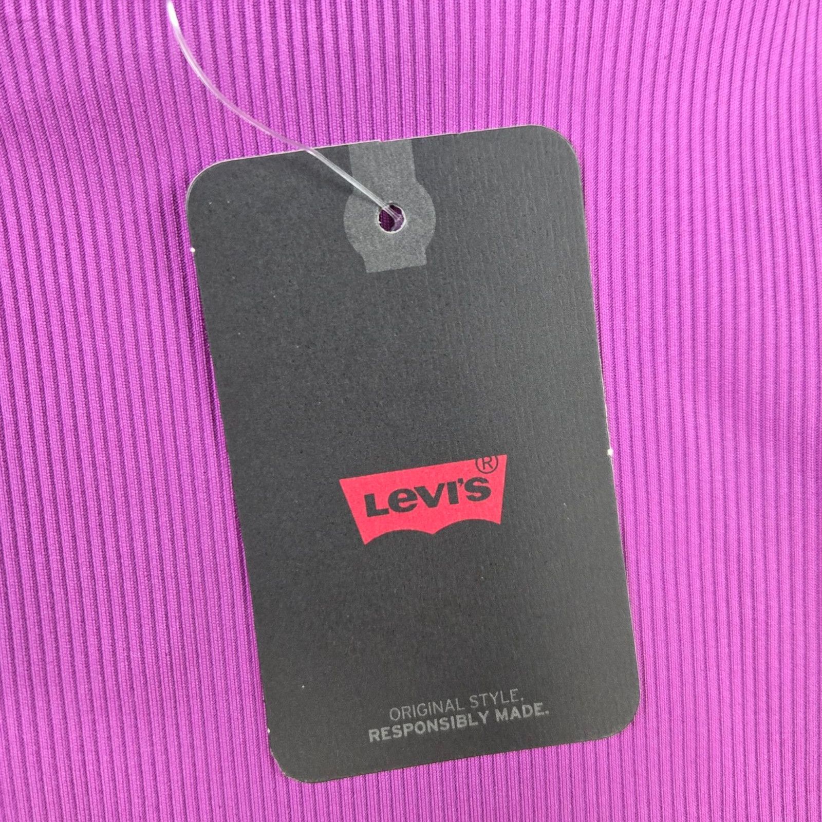 Levi's Levi’s Purple Ribbed High Rise Biker Shorts Size Medium Size 30" / US 8 / IT 44 - 5 Thumbnail