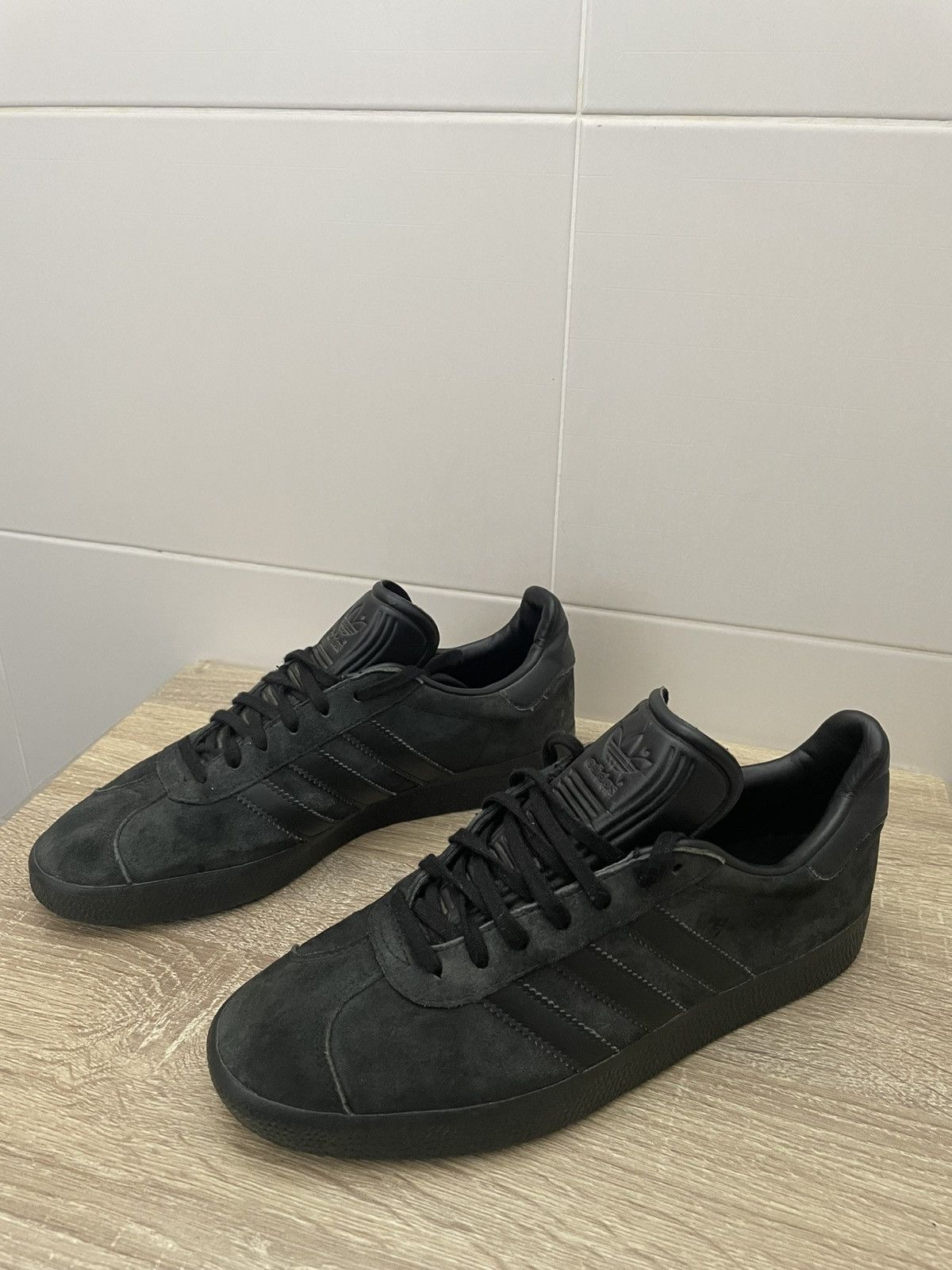 Adidas Adidas Gazelle Black Charcoal Size US 8 / EU 41 - 3 Thumbnail