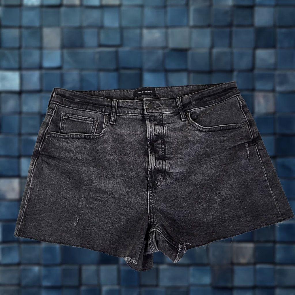 Vintage FREE ASSEMBLY Women's denim Jean Shorts dark Gray Size 12 Size 34" / US 12 / IT 48 - 1 Thumbnail