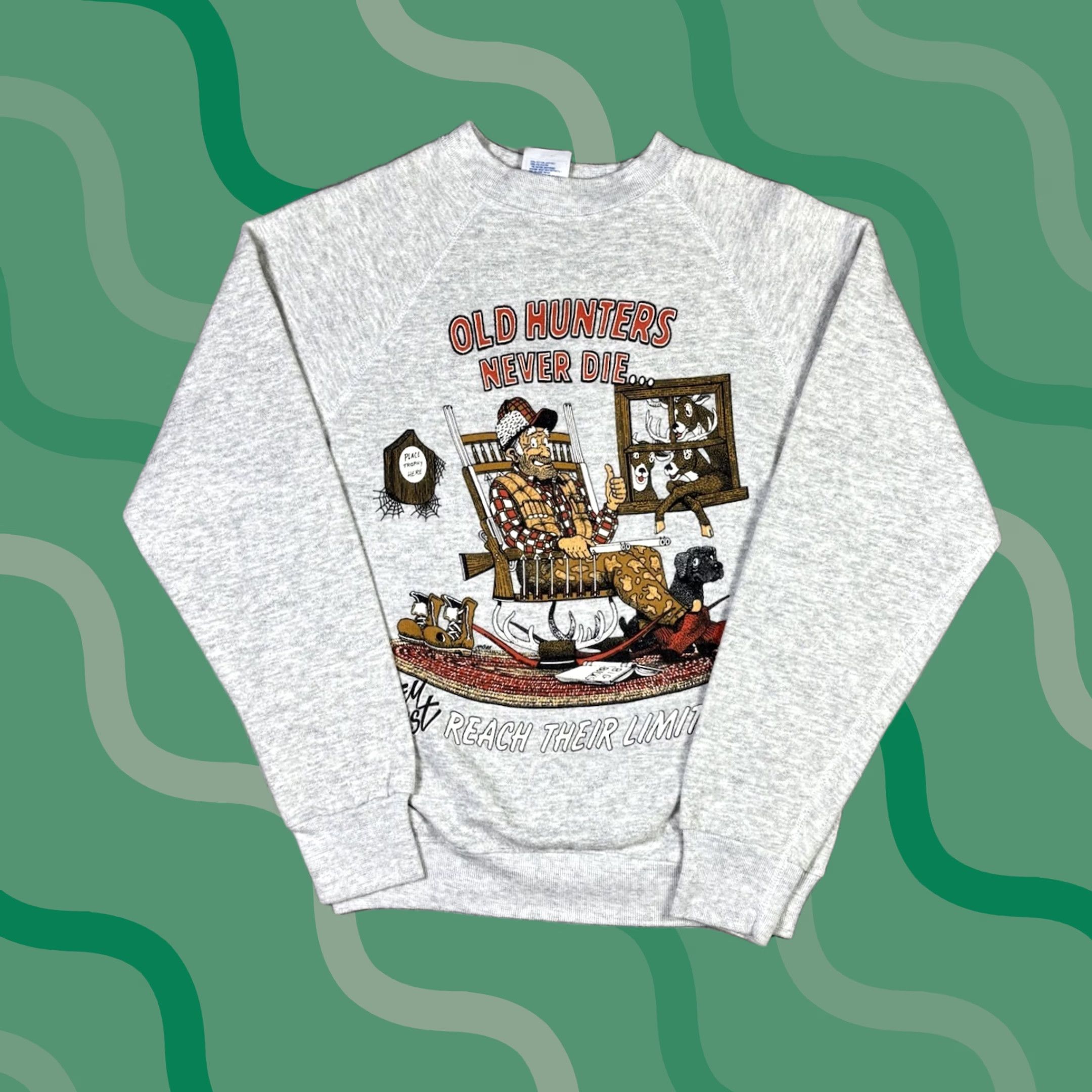 Hunter VINTAGE Hunters Never Die Sweatshirt Pullover Hunting Outdoors Funny Size M Gray Cotton Fleece Logo Graphic Print Men Sweatshirt Size US M / EU 48-50 / 2 - 1 Thumbnail