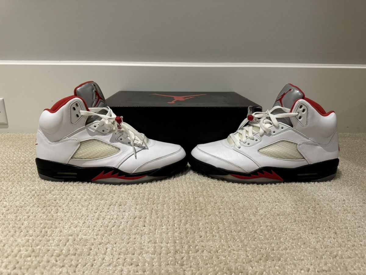 Jordan Brand Fire Red Jordan 5’s Size US 11 / EU 44 - 4 Thumbnail