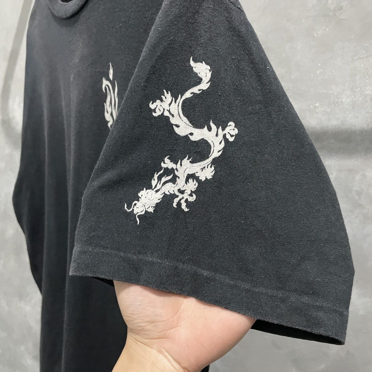Vintage Rare Vintage 90s Faded Black T Shirt Japanese Ancient Size US M / EU 48-50 / 2 - 5 Thumbnail