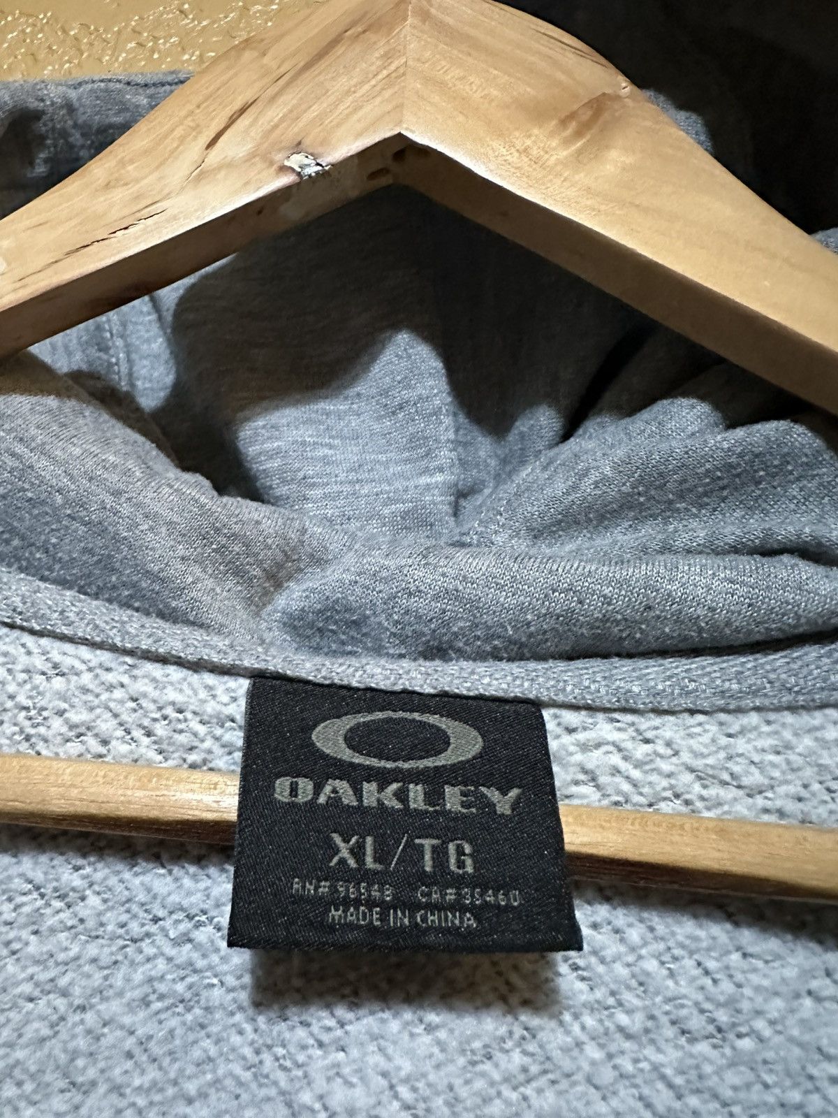 Oakley 📌 Y2K Oakley thumbholes zip up hoodie gorpcore Size US XL / EU 56 / 4 - 7 Thumbnail