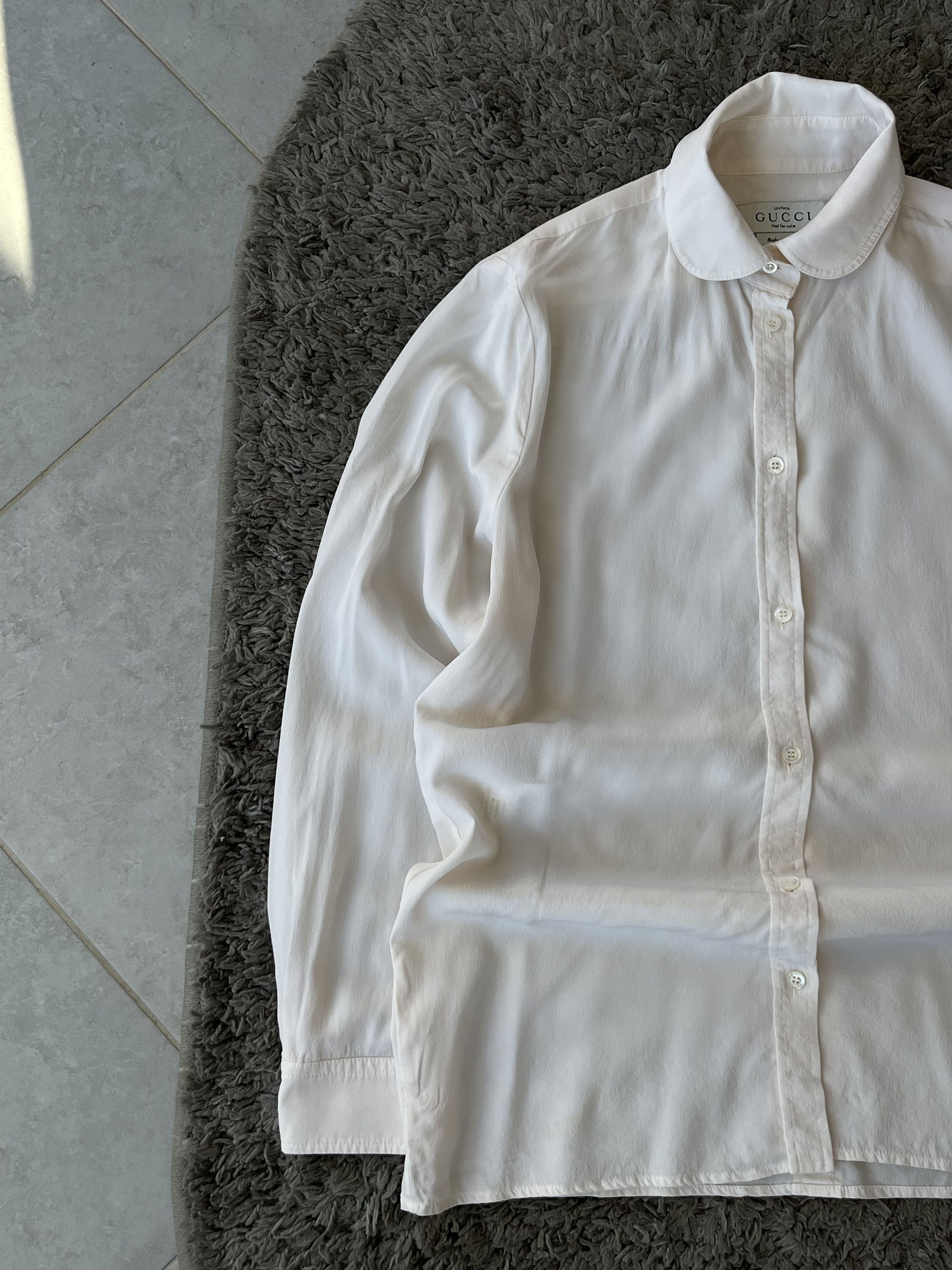 Gucci GUCCI Basic Shirt MADE IN BULGARY 100% Silk size 40(S) Size S / US 4 / IT 40 - 3 Thumbnail