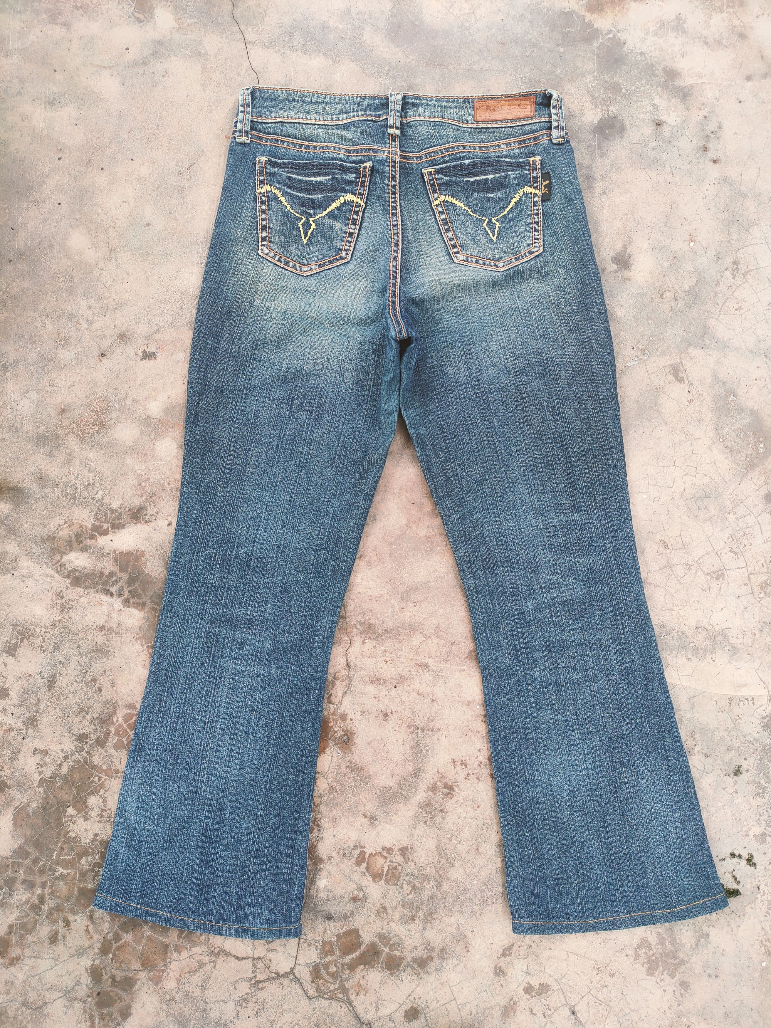 Japanese Brand NUVE FLARE FADED JEANS DENIM PANTS Size US 30 / EU 46 - 10 Thumbnail