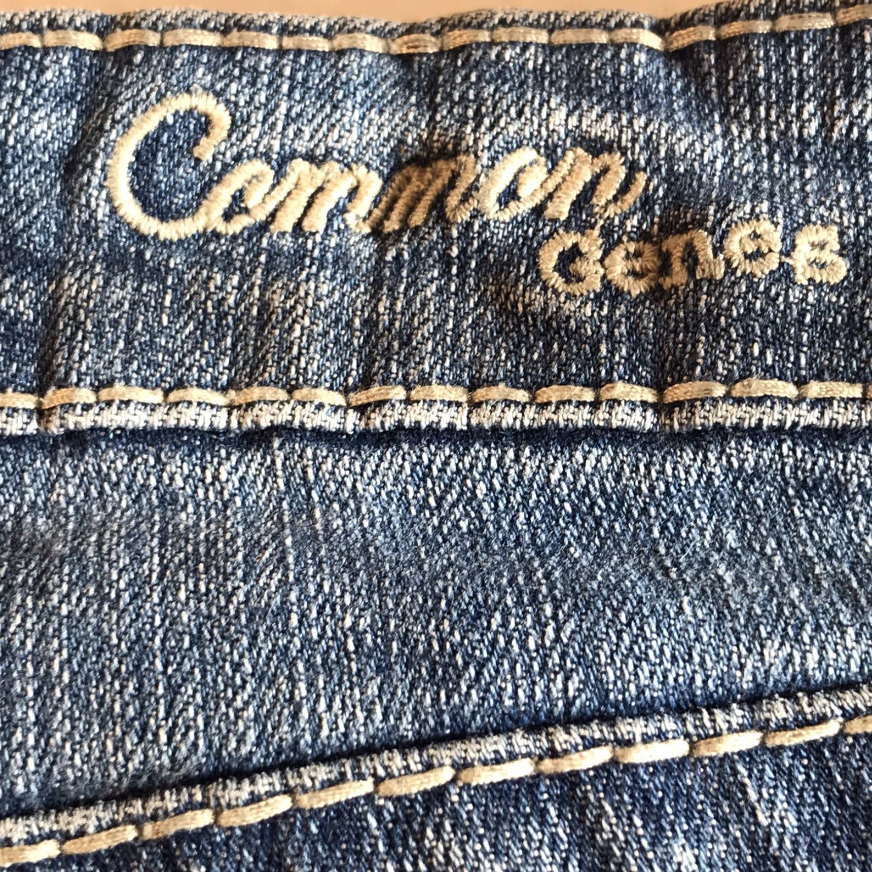 Vintage Common Genes Cut-Off Jean Shorts Women’s Size 8 Blue Denim Casual Everyday Size 30" / US 8 / IT 44 - 3 Thumbnail