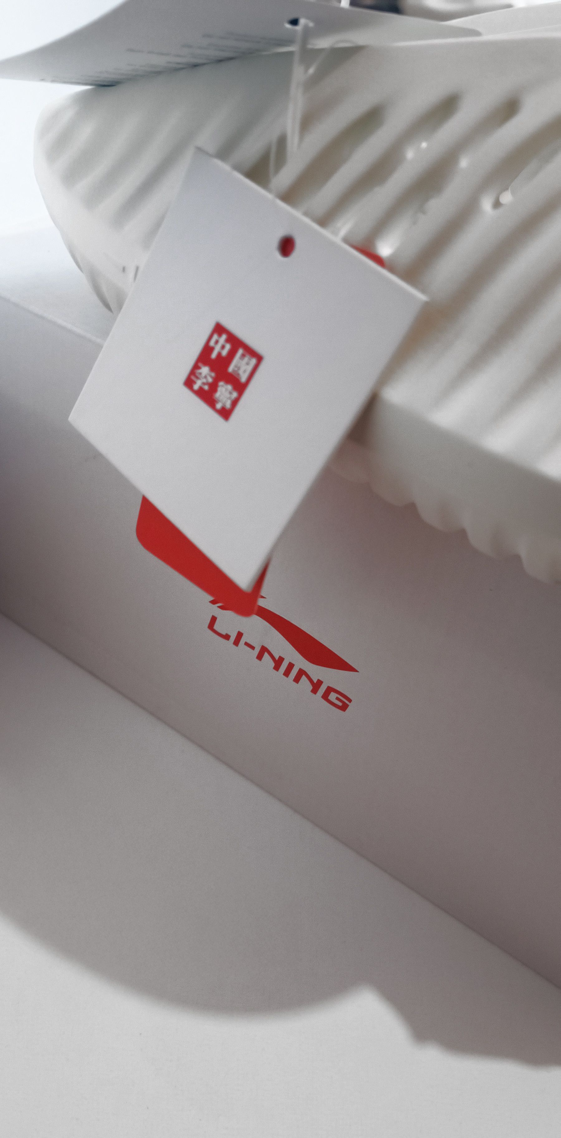 Li-Ning Li-Ning Xuankong Slay 'Creamy White' Slide Sandals AZST011-1 Size US 7 / EU 40 - 14 Thumbnail