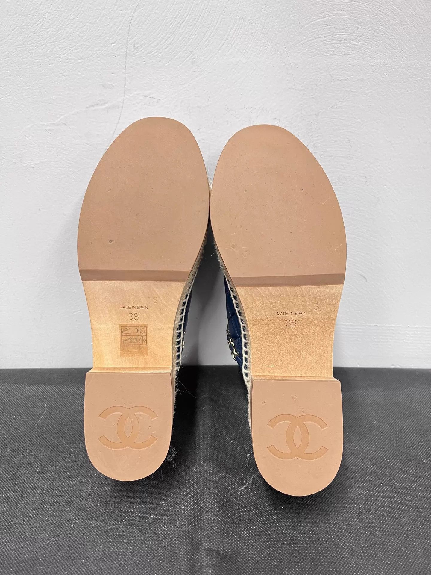 Chanel Chanel Leather Quilted Chain Straw Mule 38 New Size US 7.5 / IT 37.5 - 7 Thumbnail