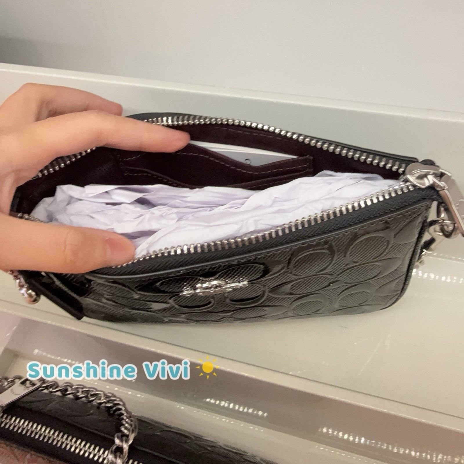 Coach NWT Coach Nolita 19 In Signature Leather Heart Charm CCZ27 Size ONE SIZE - 3 Thumbnail