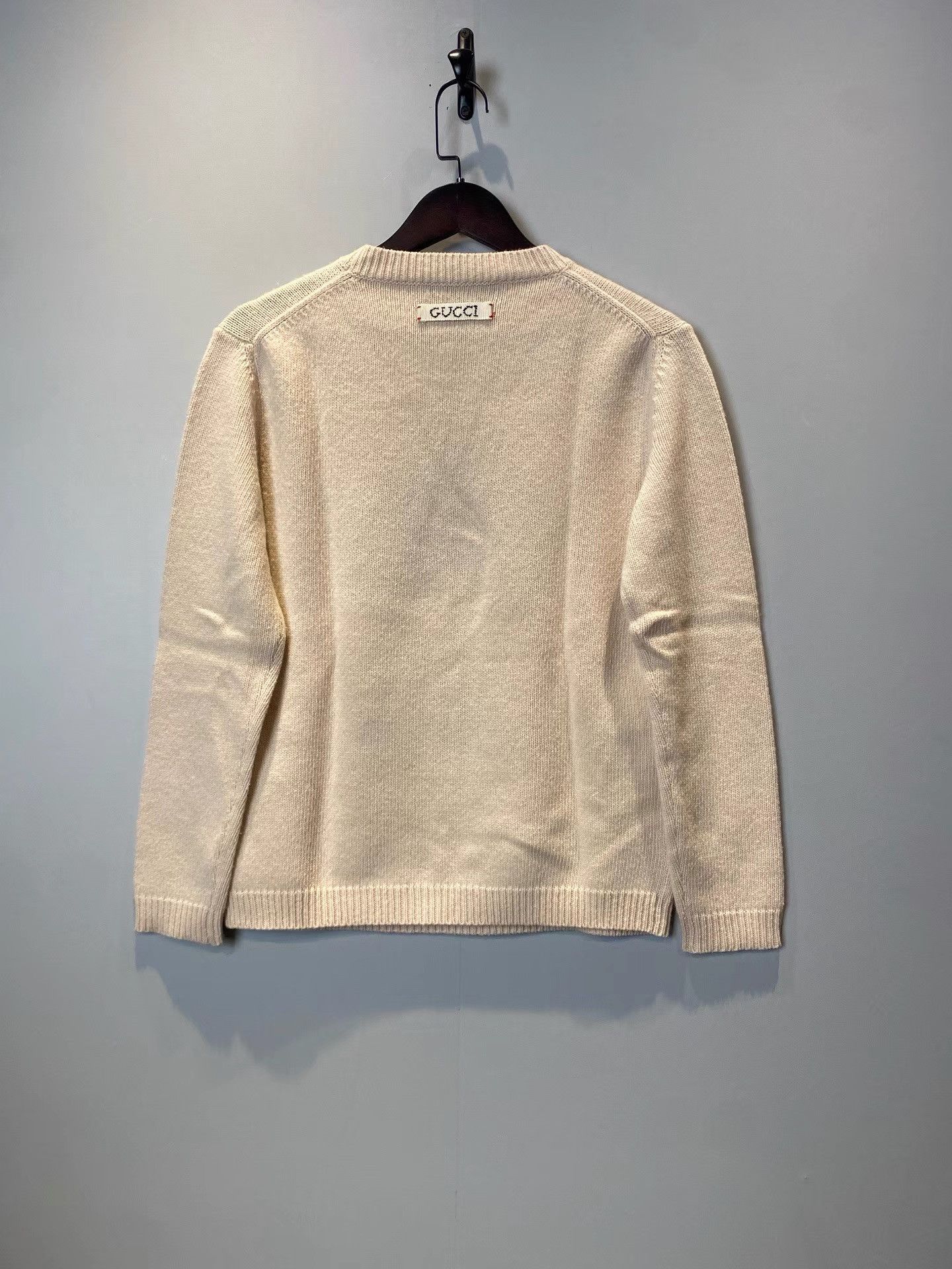 Gucci Gucci x Doraemon White Crew Neck Knit Sweater K36 Size US XS / EU 42 / 0 - 2 Thumbnail