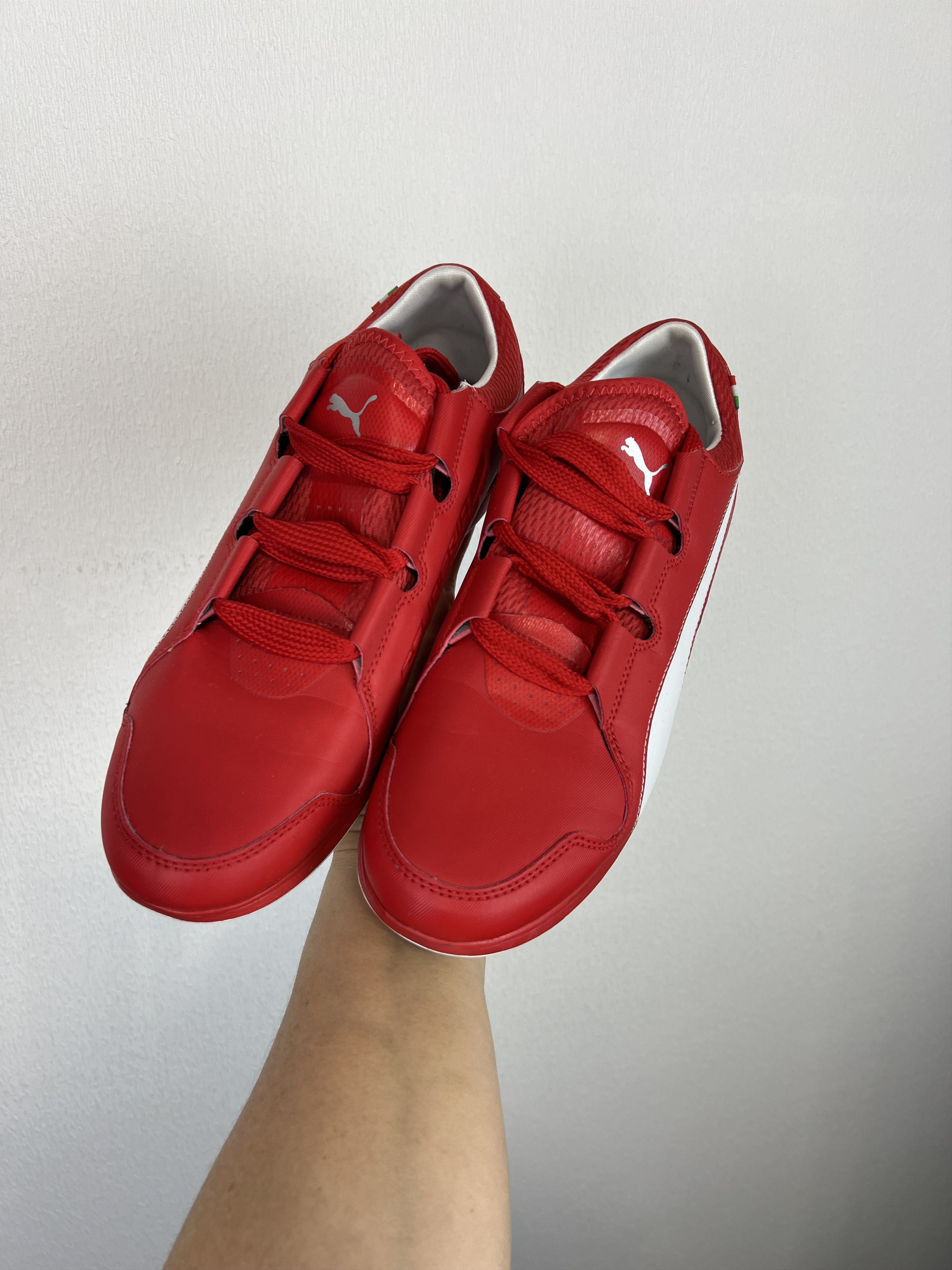 Puma Ferrari Sneakers Shoes Boots Offical Racing Size UK 10 US 11 Size US 11 / EU 44 - 3 Thumbnail