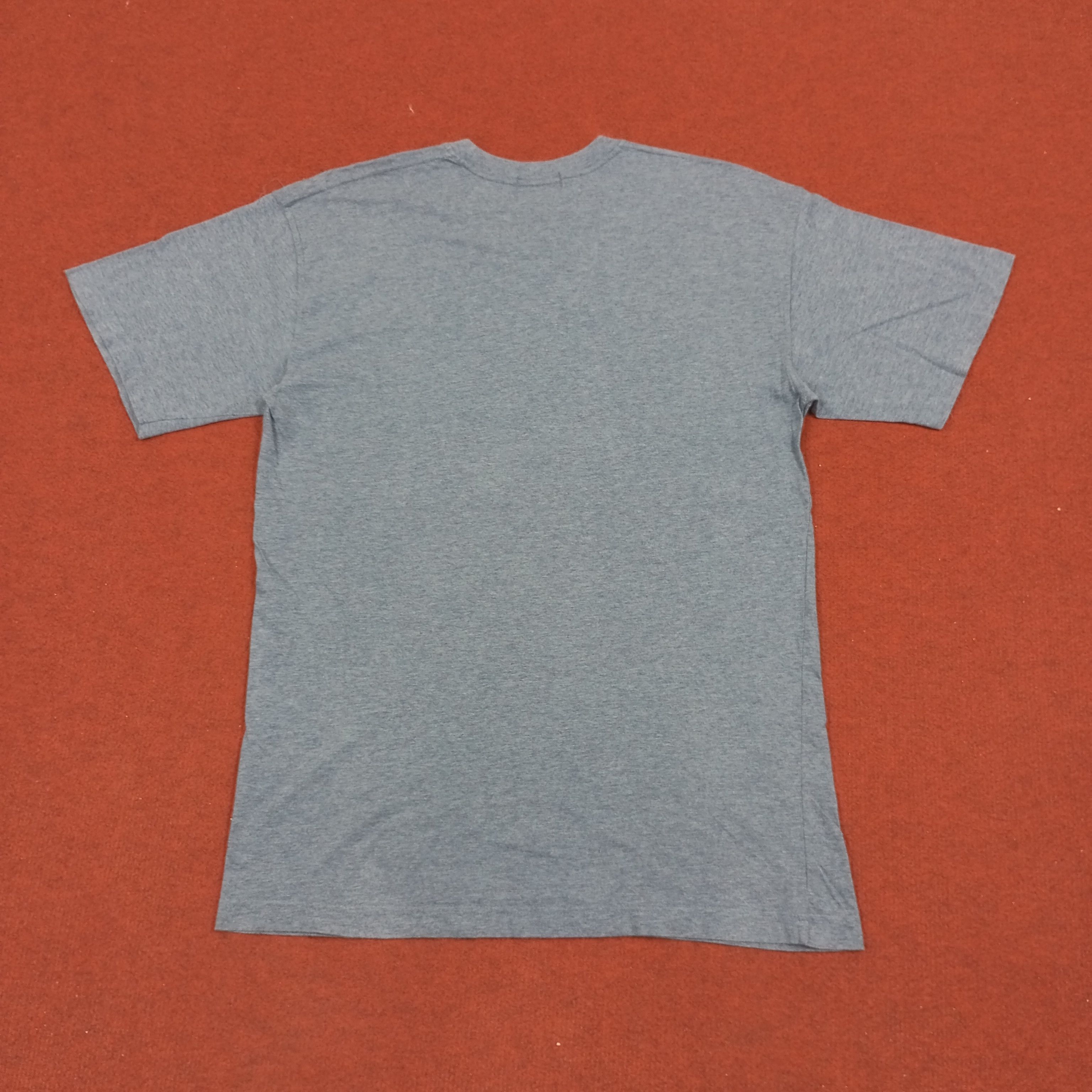 Vintage × Yves Saint Laurent Yves Saint Laurent Fashion Brand YSL Logo Design Tshirt Size US M / EU 48-50 / 2 - 3 Thumbnail