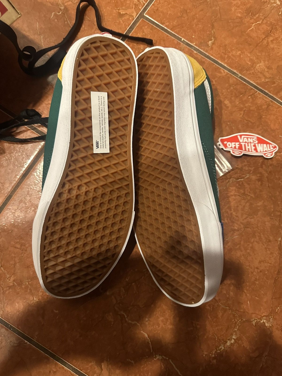 Vans Vans Yatch Club Size US 11 / EU 44 - 4 Thumbnail