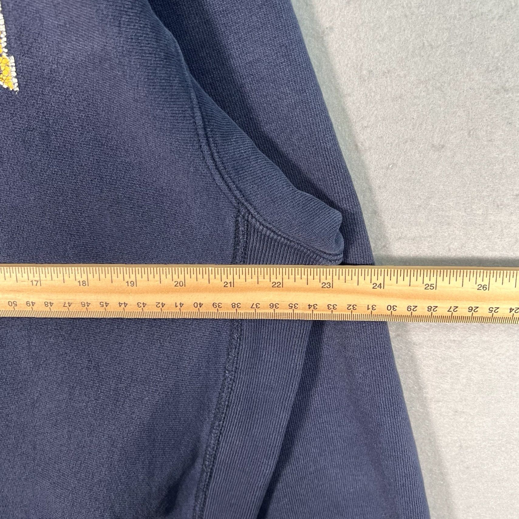 Champion VINTAGE Champion Sweatshirt Adult Large Blue Mens 80s Reverse Weave Newburgh Crew Neck Long Sleeve Cotton Blend Pullover Size US L / EU 52-54 / 3 - 2 Thumbnail