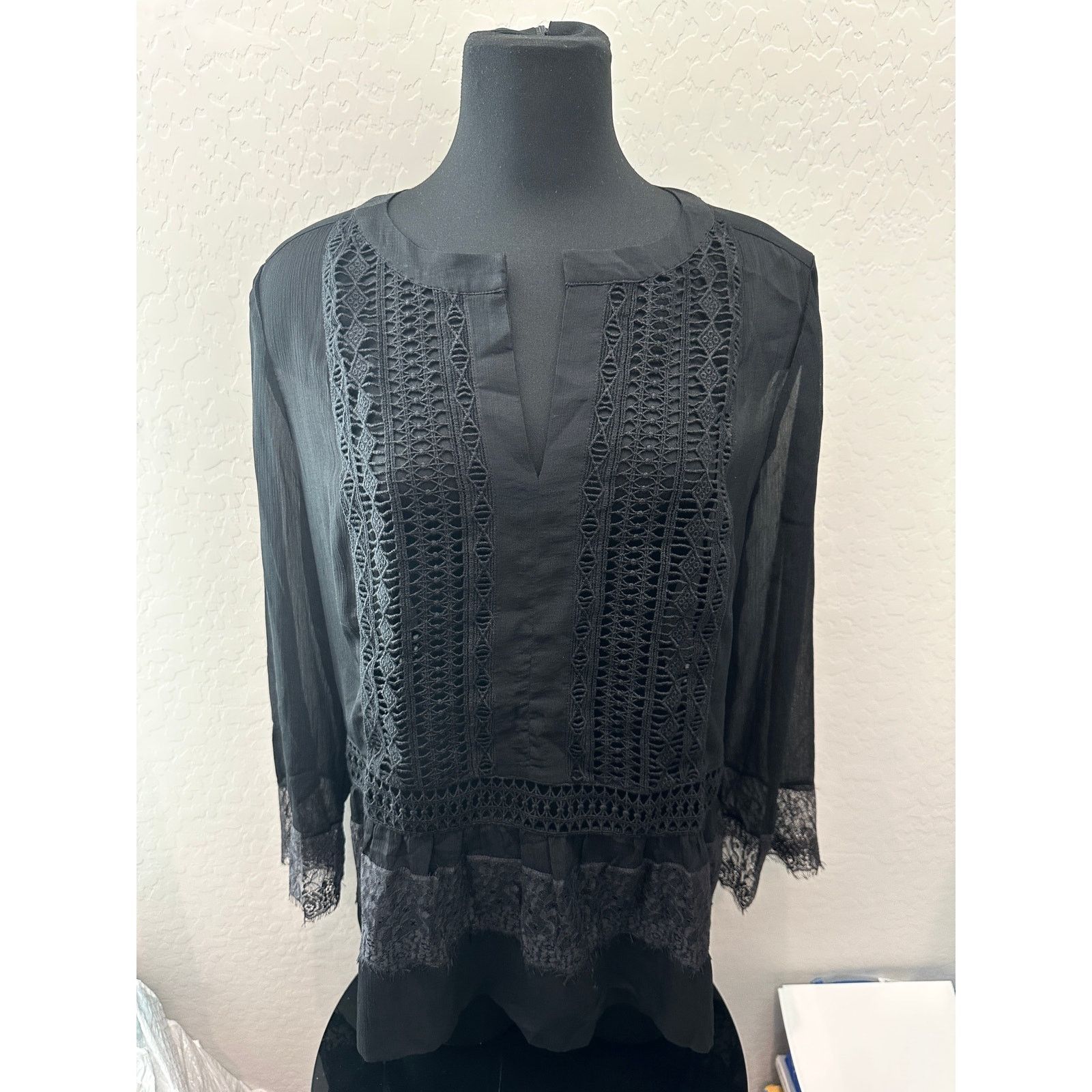 Chicos CHICOS Black Sheer Eyelet Lace Witch Long Sleeve Peasant Top Size L / US 10 / IT 46 - 3 Thumbnail