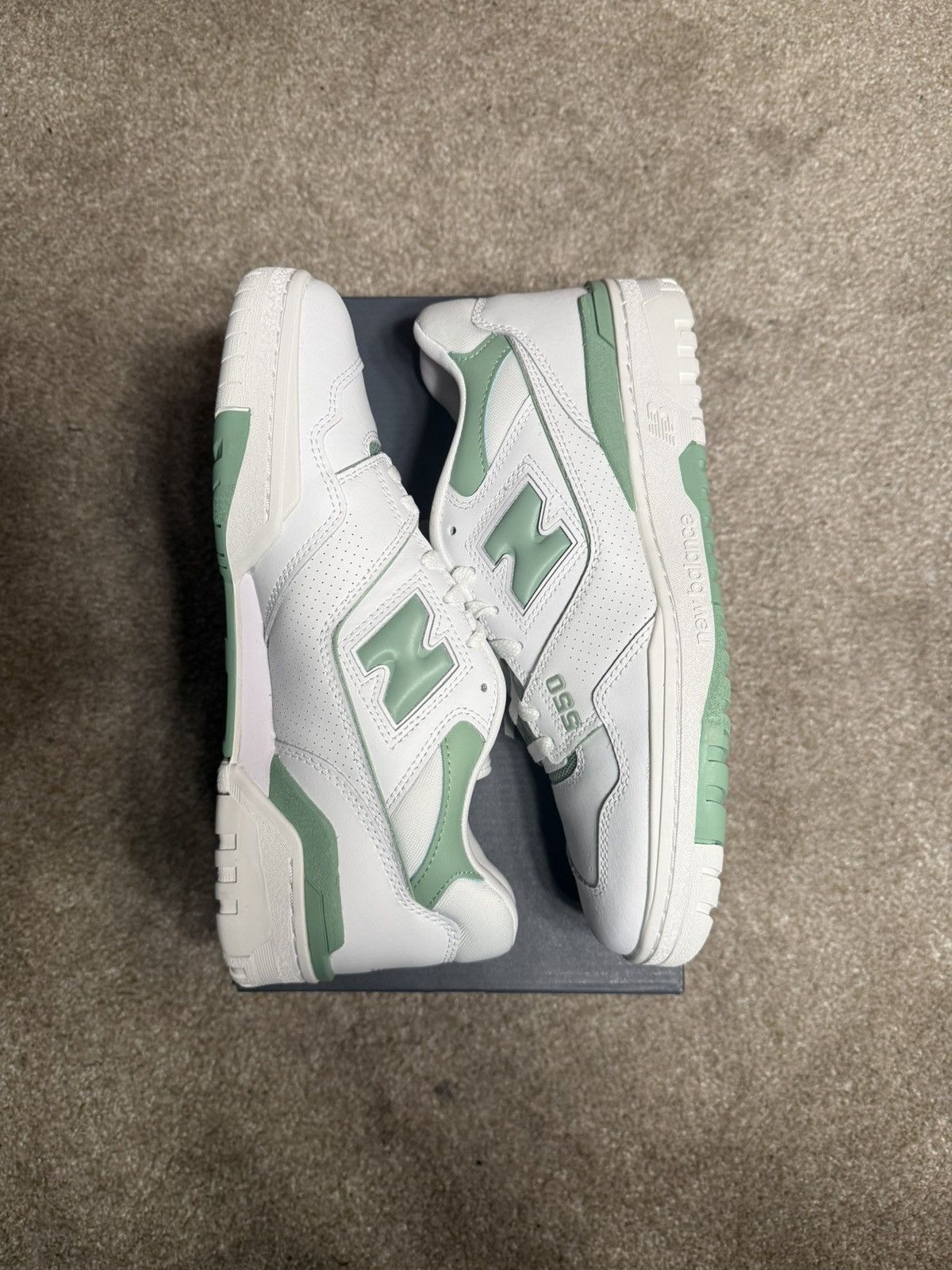 New Balance New Balance 550 “Mint Green” Size US 9.5 / EU 42-43 - 4 Thumbnail