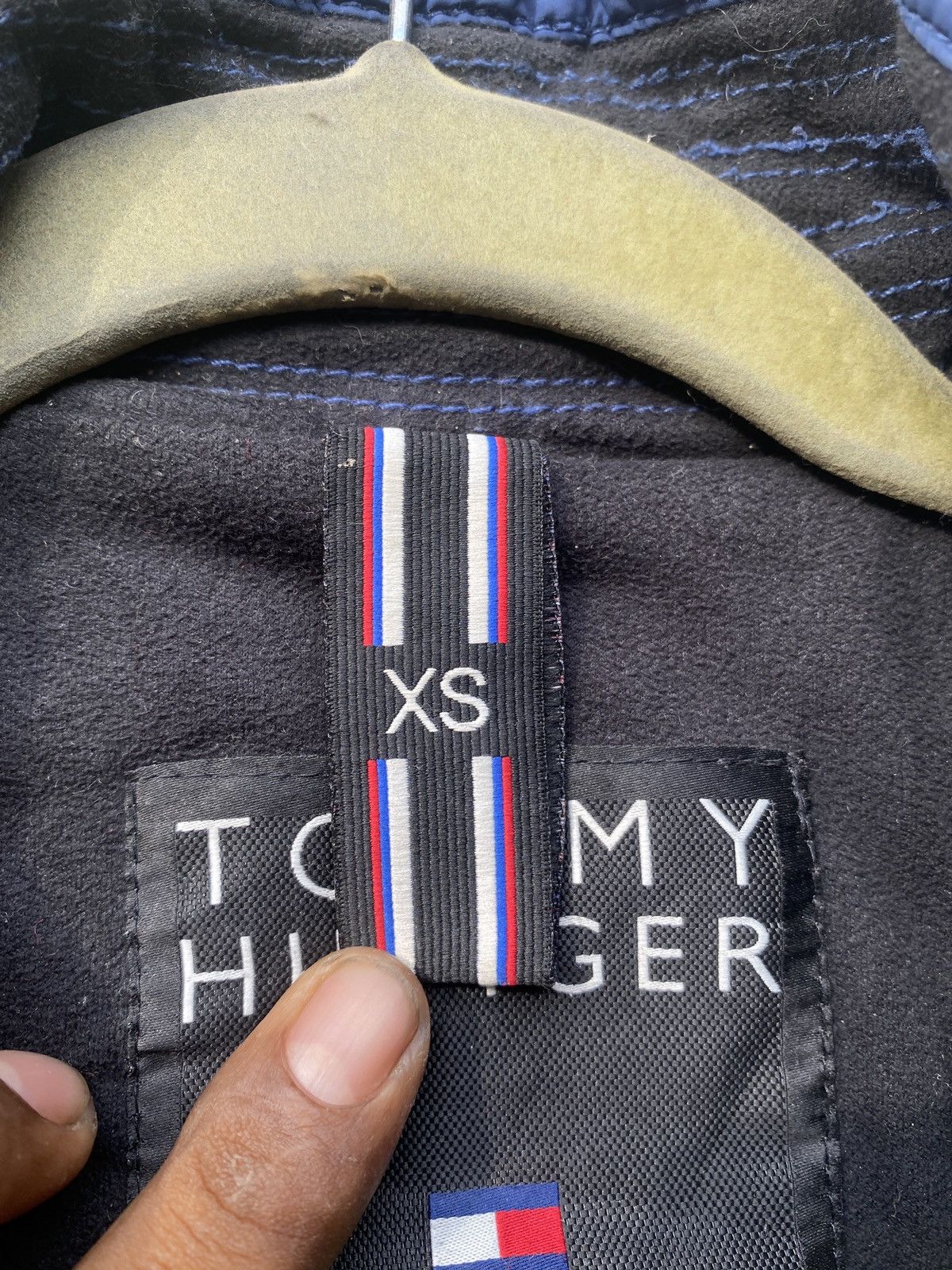 Tommy Hilfiger Vintage tommy hilfinger quiltted jacket Size US XS / EU 42 / 0 - 11 Thumbnail