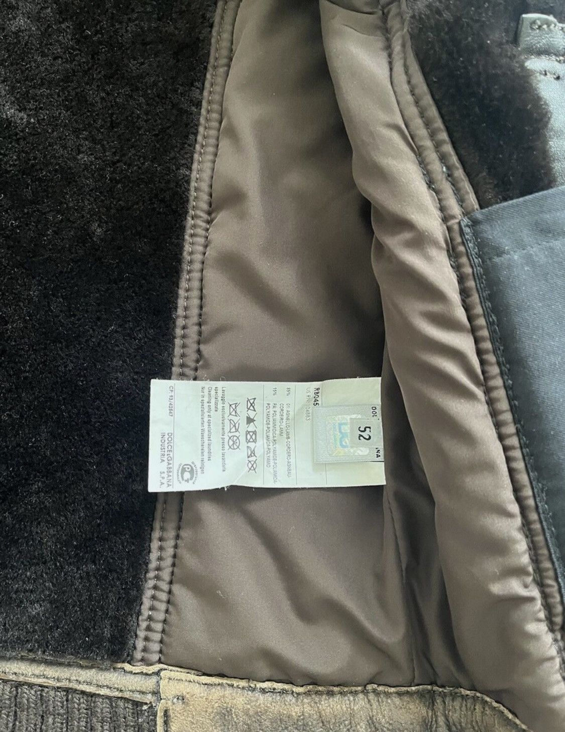 Dolce & Gabbana VINTAGE AVIATOR SHEARLING JACKET Size US M / EU 48-50 / 2 - 11 Thumbnail