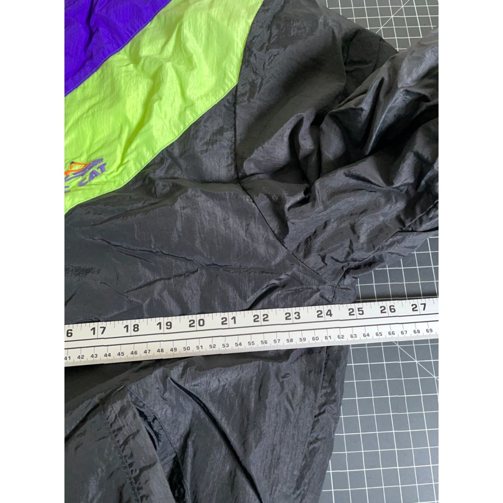 Vintage VTG Arctic Cat Zip Up Top Cat Jacket Adult Large Black Purple Neon Green 90s (Search-Friendly Rearranged Title) Size US L / EU 52-54 / 3 - 5 Thumbnail