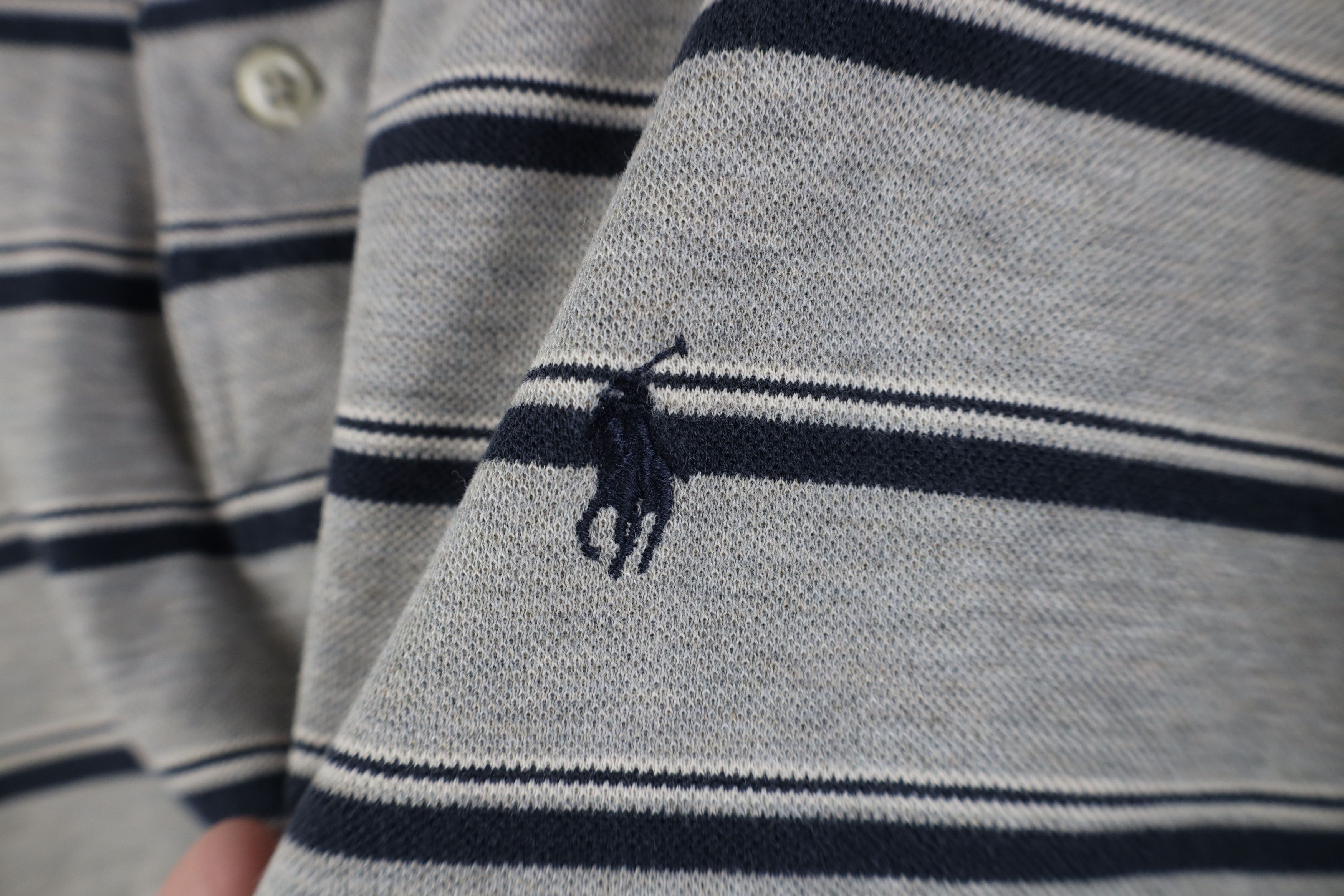 Ralph Lauren Vintage 90s Ralph Lauren Block Cotton Knit Golf Polo Gray Size US XL / EU 56 / 4 - 4 Thumbnail