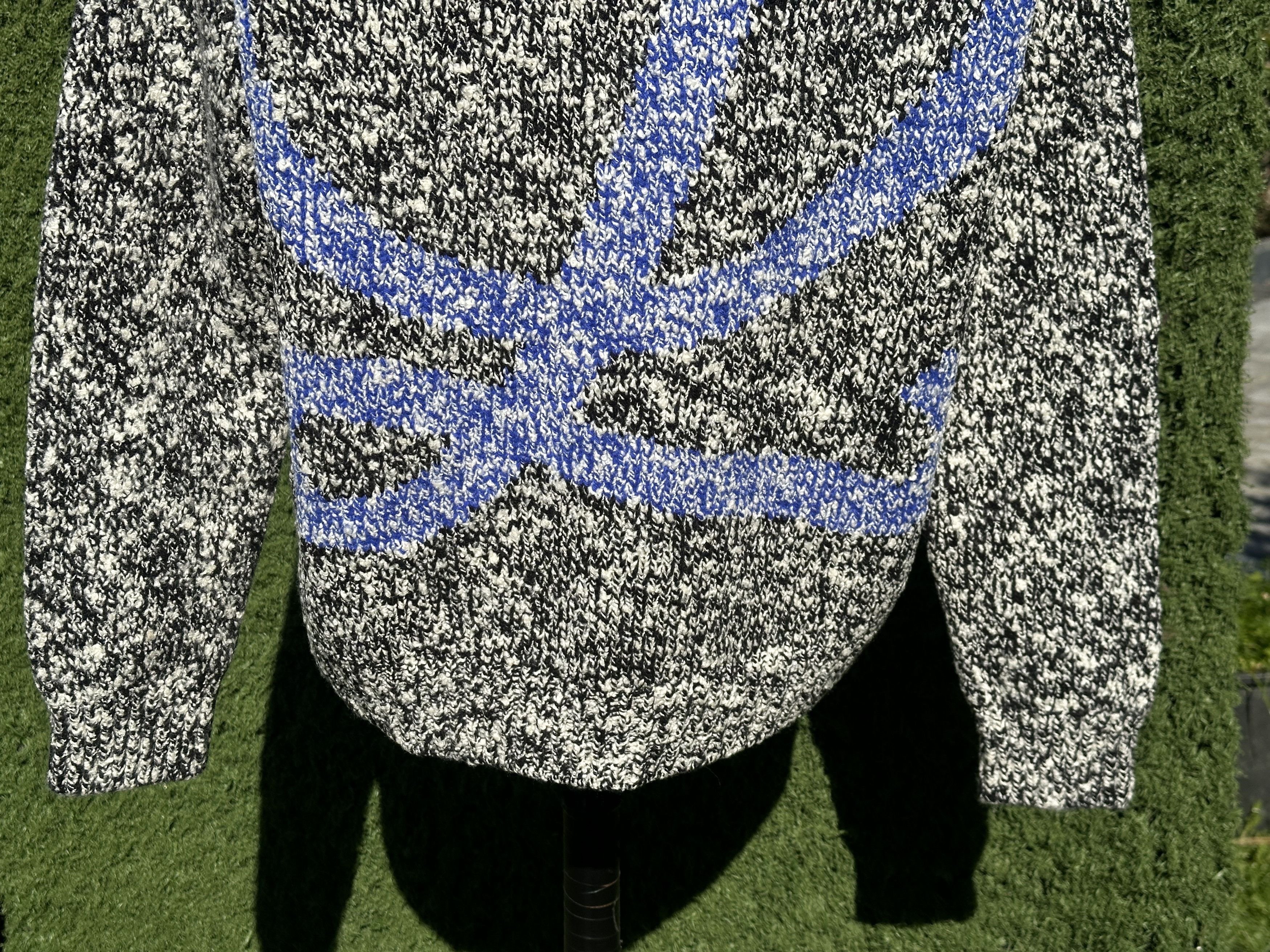 Loewe Loewe Wool Cardigan XL Blue Logo Back Knit Dropped Shoulder Size US XL / EU 56 / 4 - 4 Thumbnail
