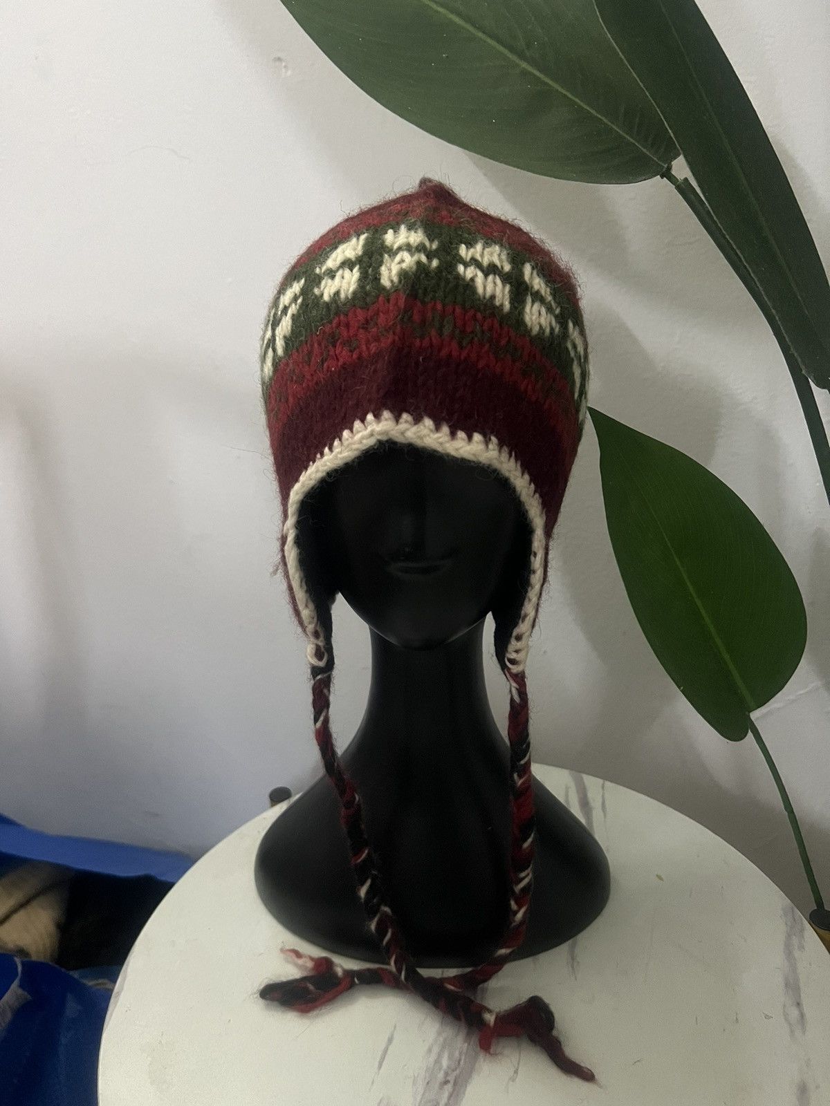 Vintage VINTAGE EAR FLAT NAVAJO WOOL BEANIE HAT Size ONE SIZE - 1 Thumbnail