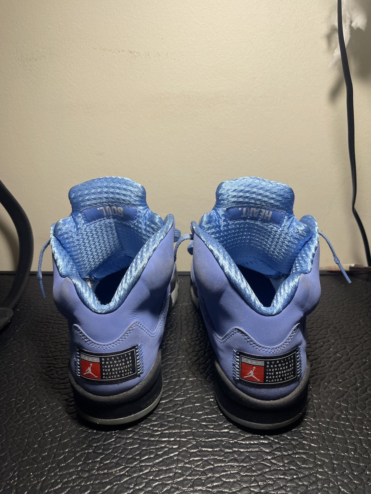Nike Nike Air Jordan 5 Retro “UNC” University Blue Size US 9 / EU 42 - 5 Thumbnail