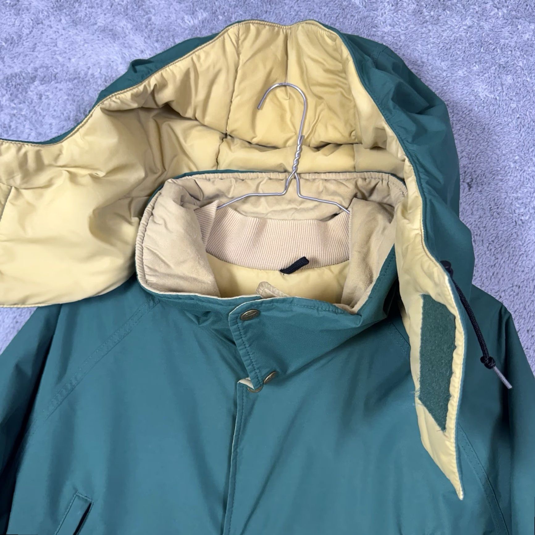 Vintage VINTAGE L.L. Bean Coat Mens LT Gore-Tex Thinsulate Parka 90s Green Water Resistant Navy? Size US L / EU 52-54 / 3 - 5 Thumbnail