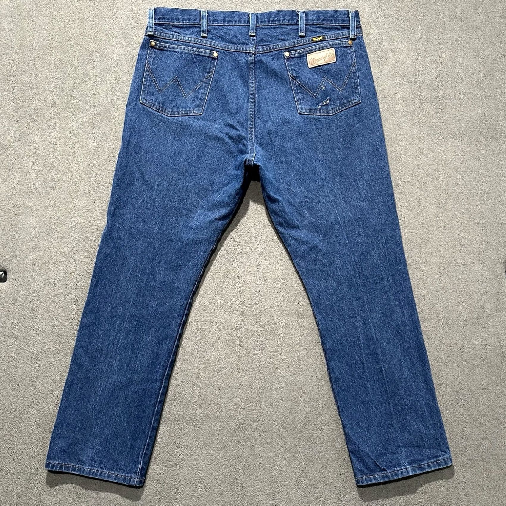 Wrangler VINTAGE Wrangler Jeans Mens 40x30 Blue Denim Cowboy Cut 13MWZ Size US 40 / EU 56 - 2 Thumbnail