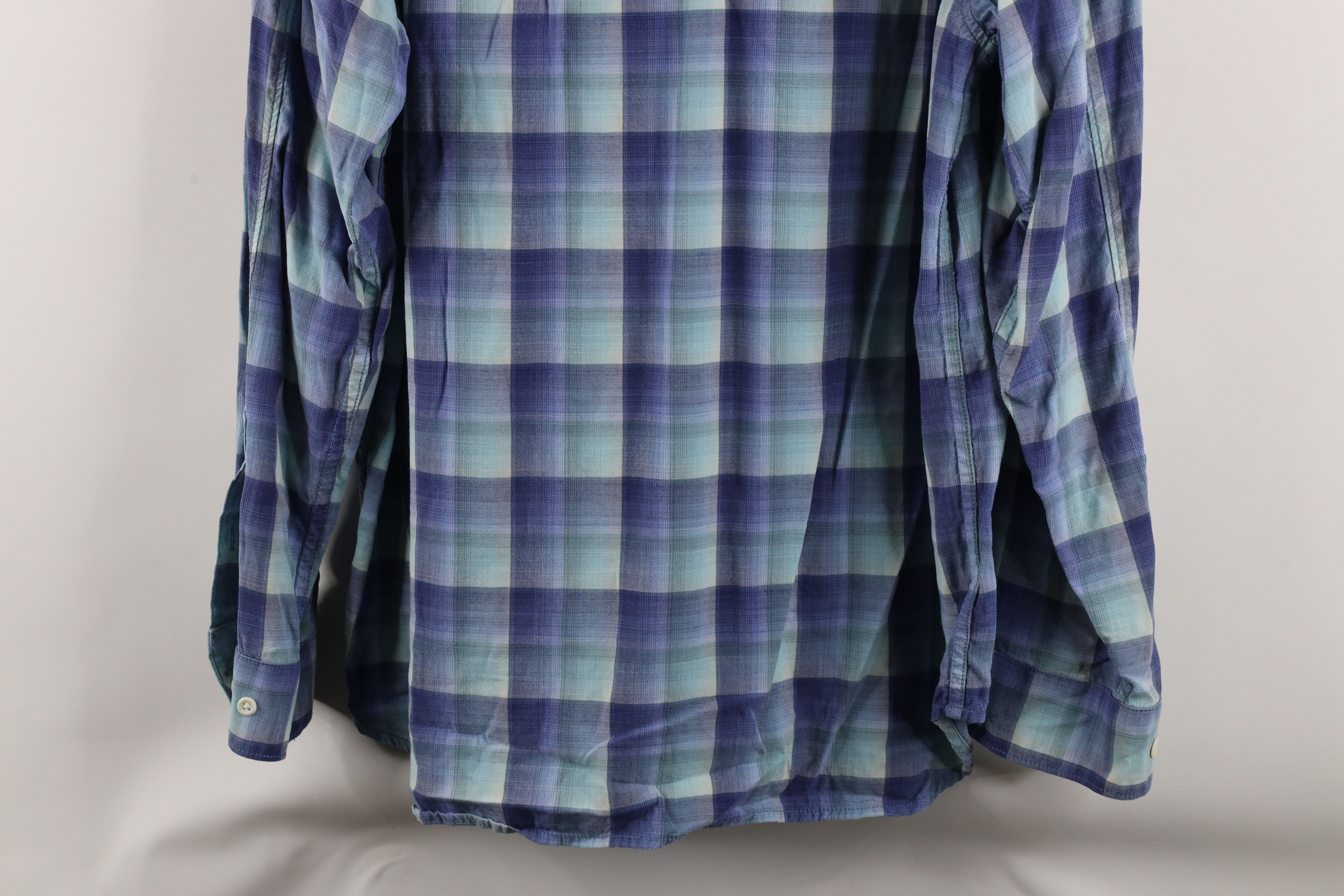 Tommy Bahama × Vintage Vintage Tommy Bahama Rayon Blend Collared Button Shirt Plaid Size US L / EU 52-54 / 3 - 9 Thumbnail