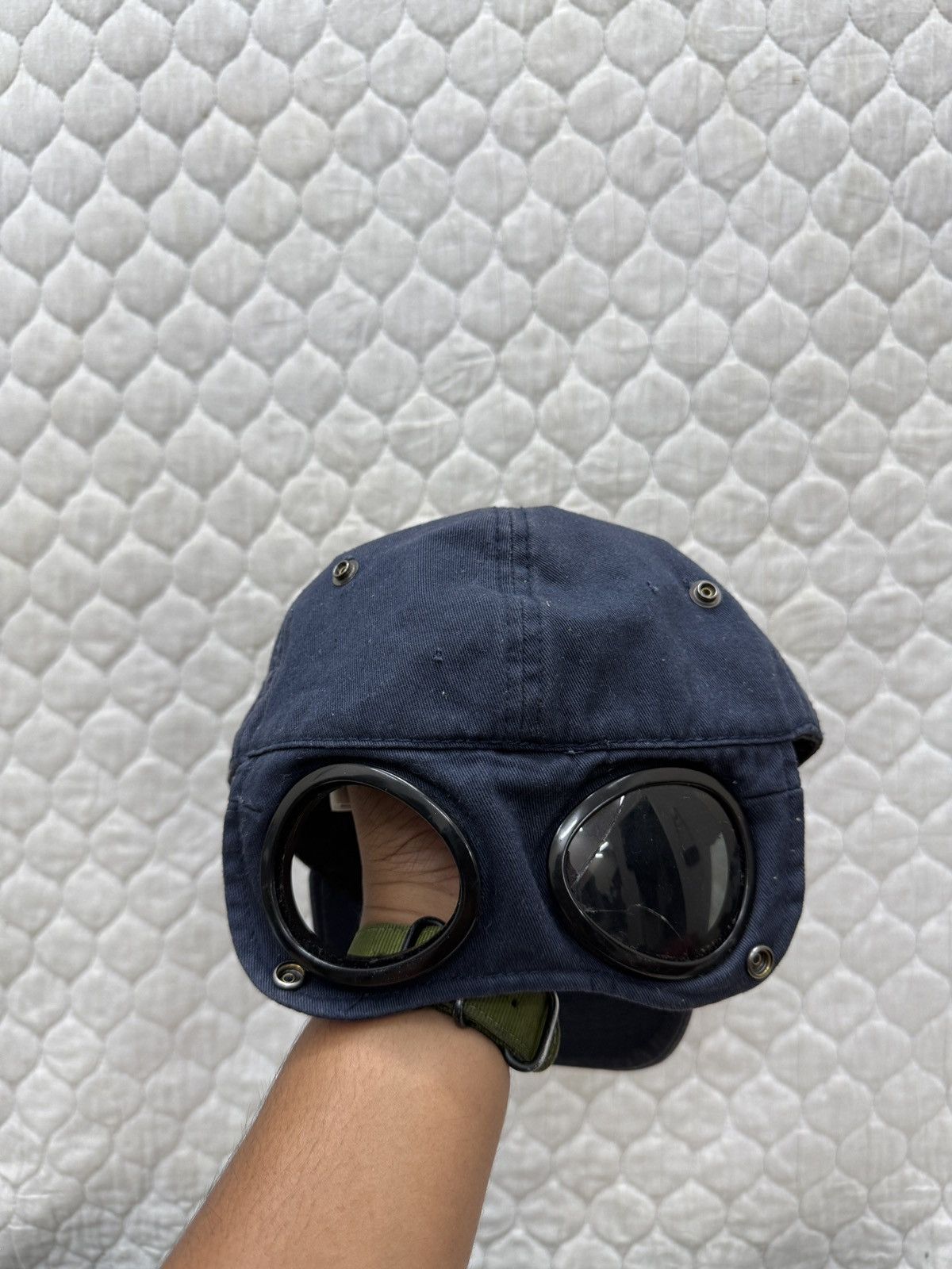 C.P. Company 🔥🔥🔥STEALS CP COMPANY GOOGLE CAP Size ONE SIZE - 1 Thumbnail