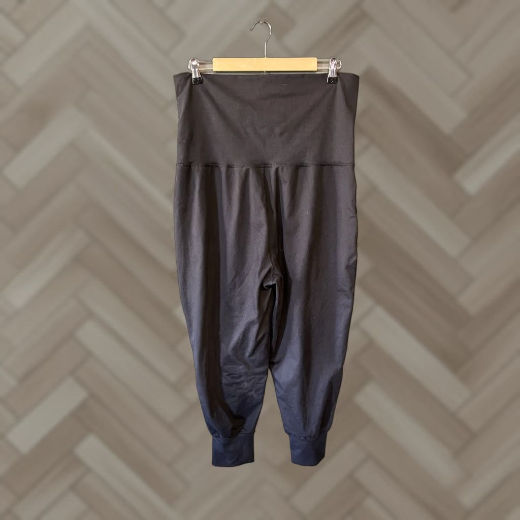 Vintage Offline Aerie Womens Leggings Cropped Size L Black Activewear Adult Womens Leggings Cropped 24in Inseam Baggy style Size 36" / US 14 / IT 50 - 1 Thumbnail