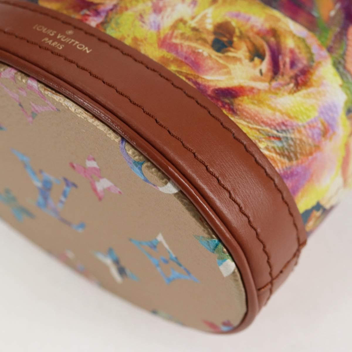 Louis Vuitton LOUIS VUITTON LV Garden Nano Bucket Shoulder Bag Beige Size ONE SIZE - 14 Thumbnail