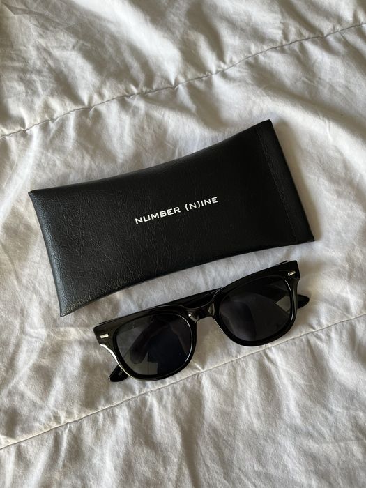 Size n sunglasses hot sale