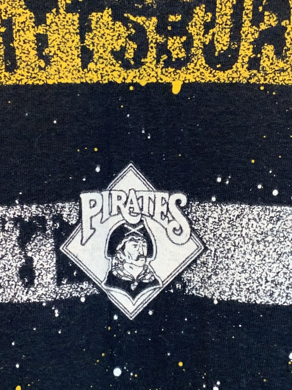 MLB × Salem Sportswear × Vintage *RARE* Vintage 1992 Pittsburgh Pirates Salem MLB AOP T-Shirt Size US L / EU 52-54 / 3 - 7 Thumbnail