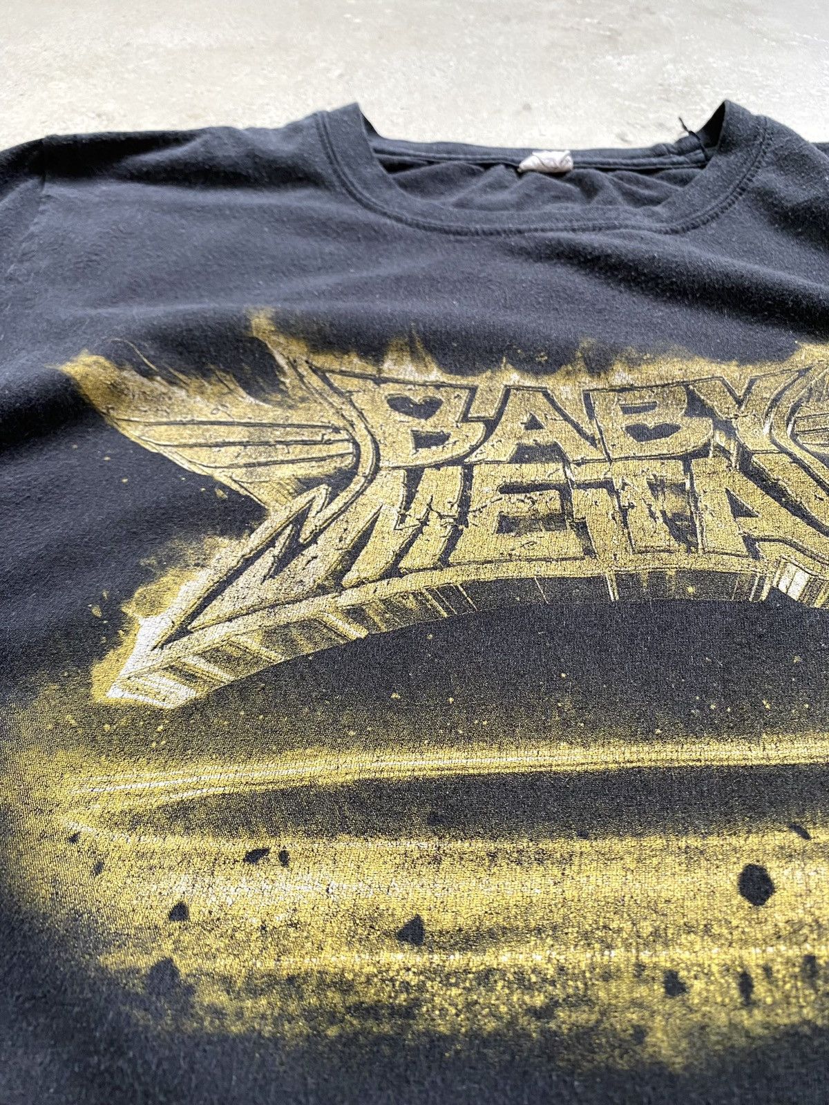 Band Tees Rare! Baby Metal Japanese Band T Shirt Size US L / EU 52-54 / 3 - 8 Thumbnail