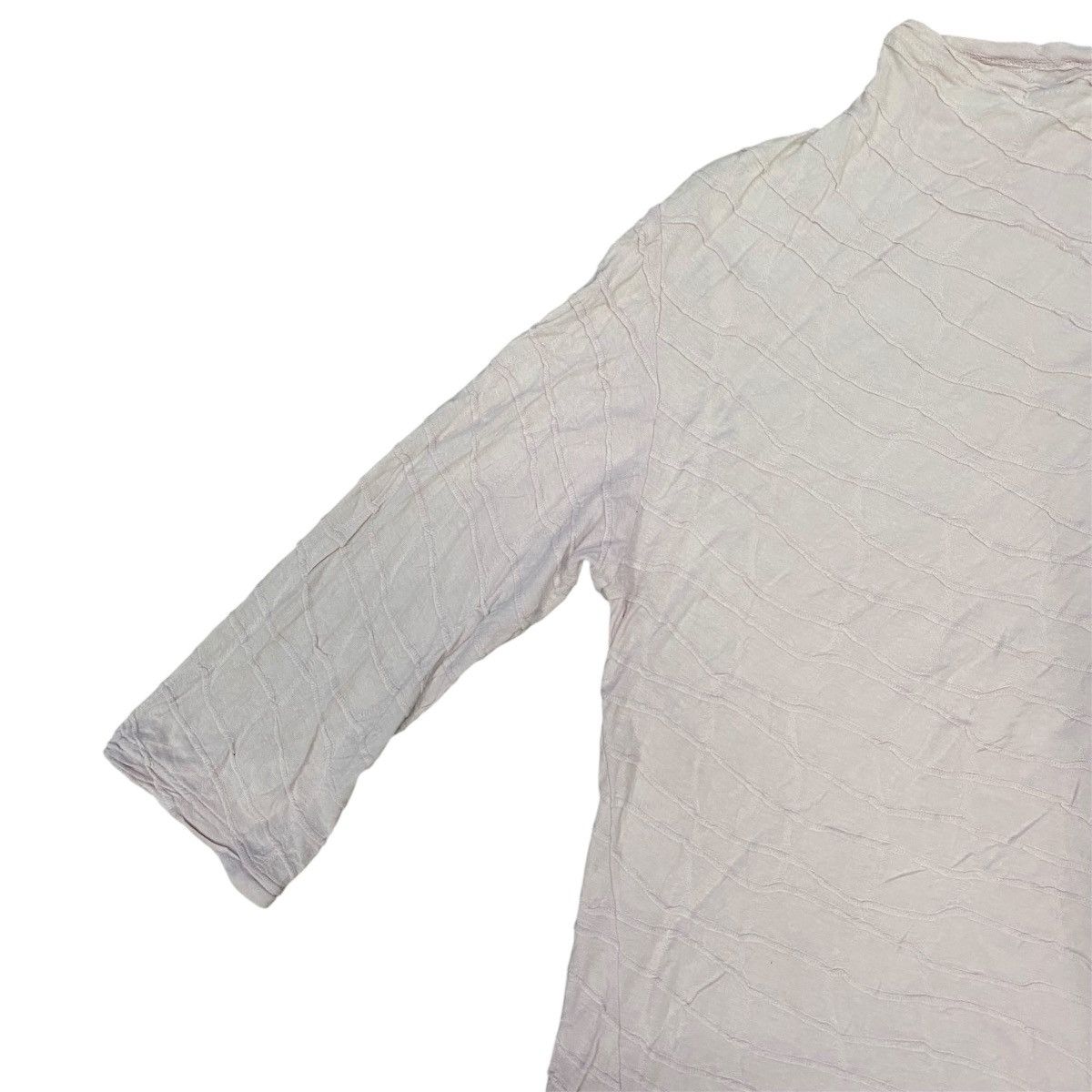 Issey Miyake Plantation Issey Miyake Top Blouse Textured Knit Size XS / US 0-2 / IT 36-38 - 4 Thumbnail