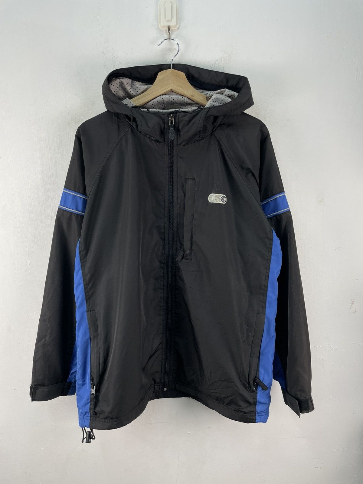 Stussy Vintage 90s Stussy Windbreaker Hoodie Jacket oversized Size US S / EU 44-46 / 1 - 1 Thumbnail