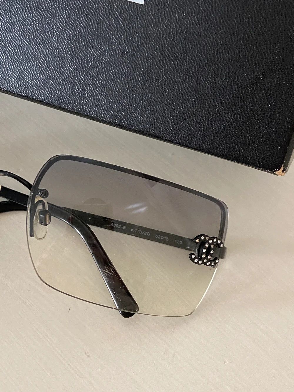 Chanel CHANEL SUNGLASSES 4092-B LOGO CC 4017 Metal Vintage Iconic Size ONE SIZE - 2 Thumbnail