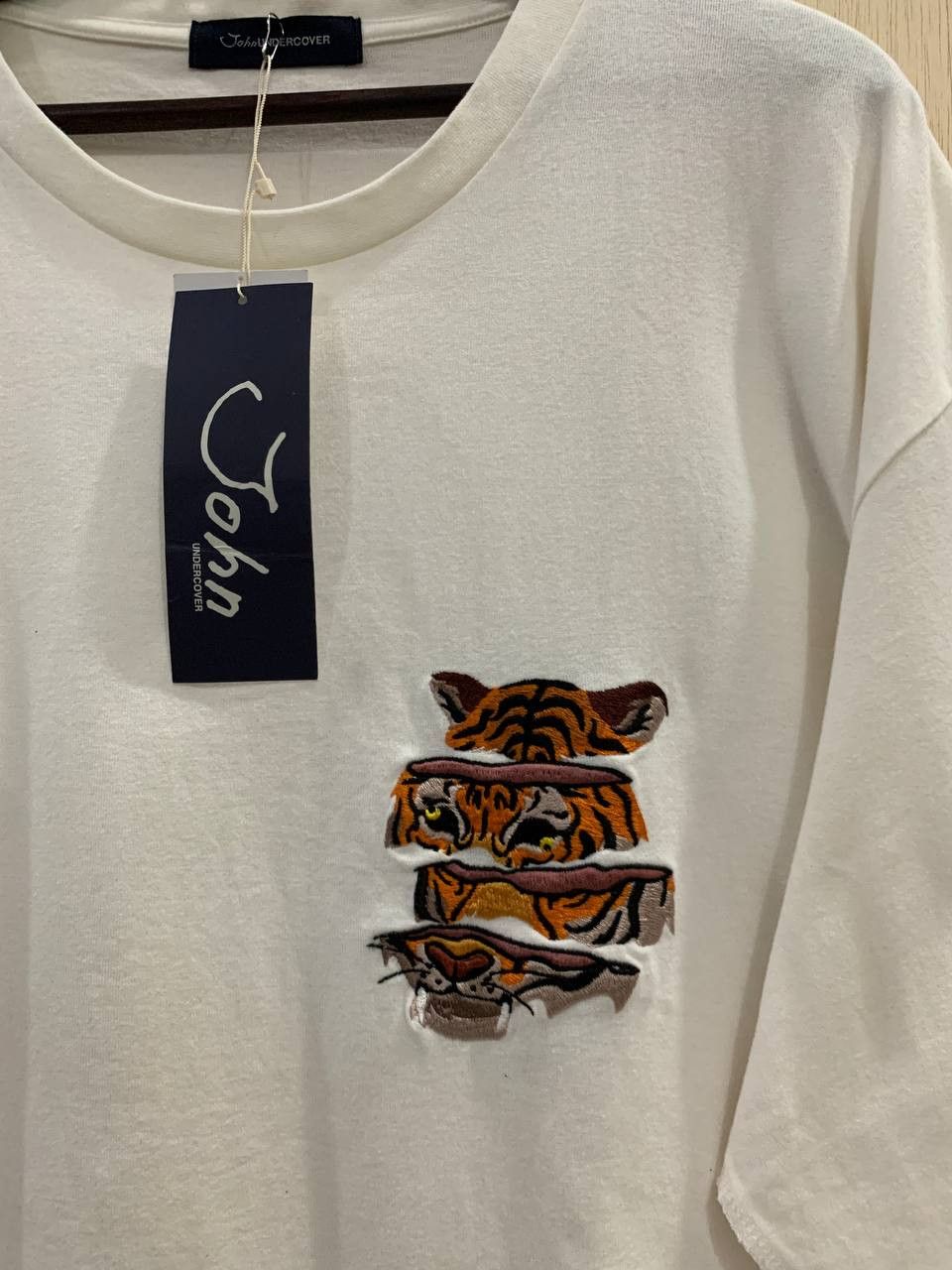 John Undercover John Undercover Tiger Embroidery Tee Size US XL / EU 56 / 4 - 2 Thumbnail