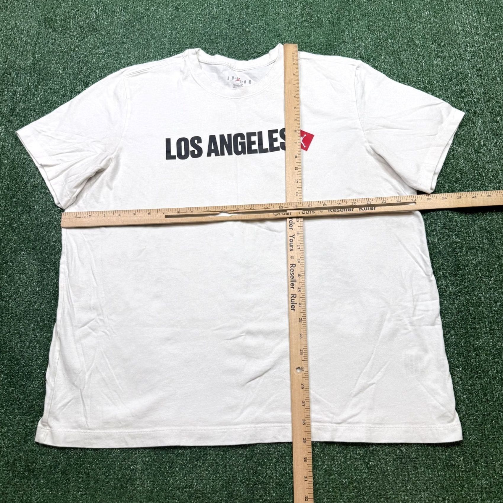 Jordan Brand Jordan Shirt Men's 2XL White Short Sleeve Graphic Print Jumpman 23 Nike Air Retro Sports City Hip Hop Boys Girls Mens Womens Size US XXL / EU 58 / 5 - 6 Thumbnail