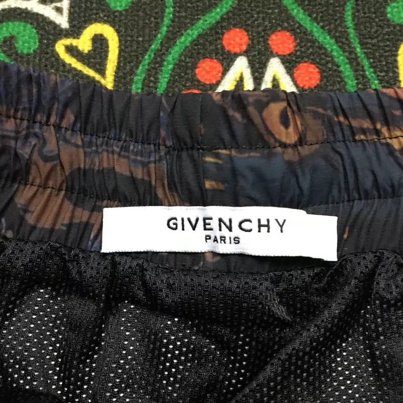 Givenchy Givenchy SizeL Old Flower + Pop Art Printed Shorts Size US 32 / EU 48 - 3 Thumbnail