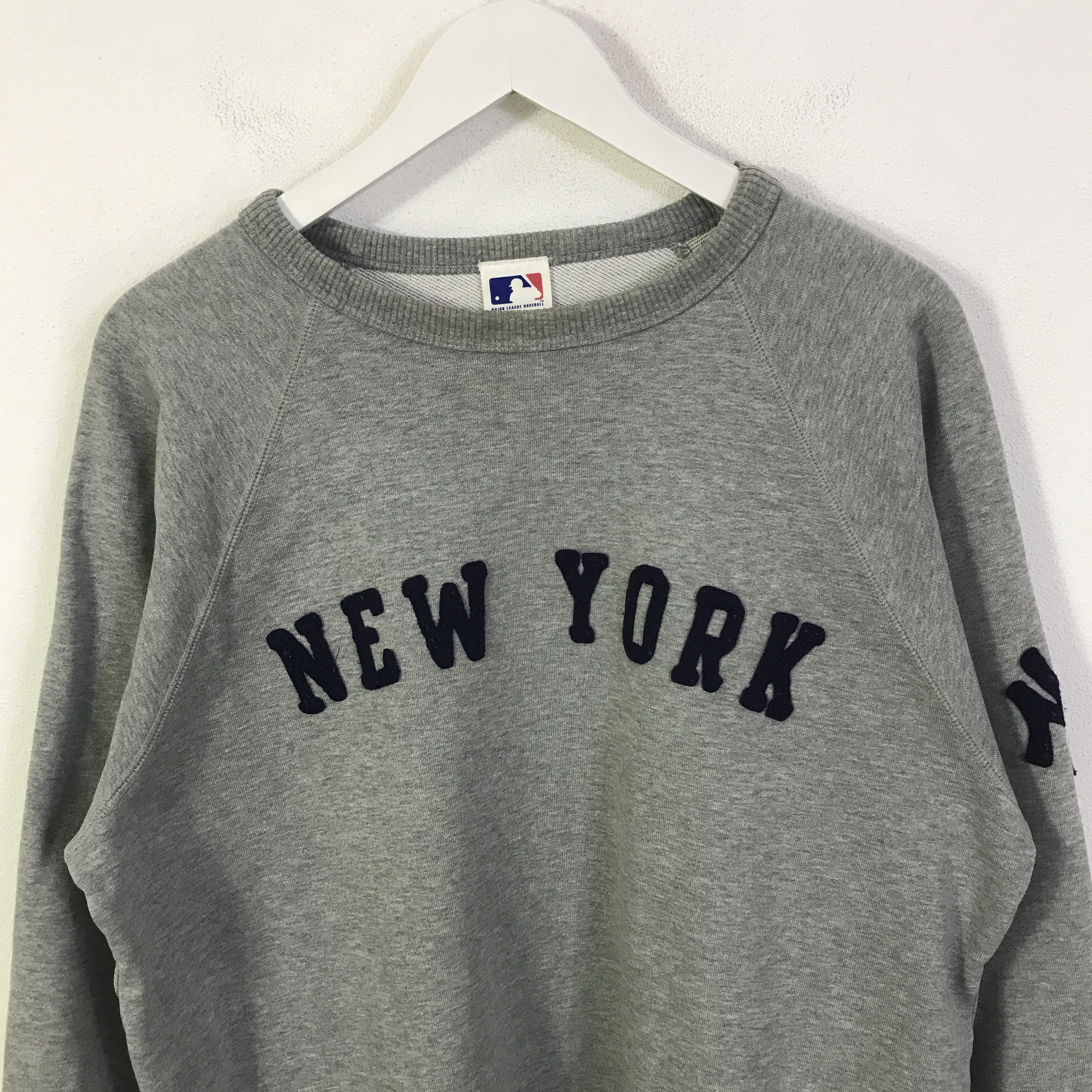 MLB Y2K New York MLB Sweatshirts K126B20 Size US M / EU 48-50 / 2 - 2 Thumbnail