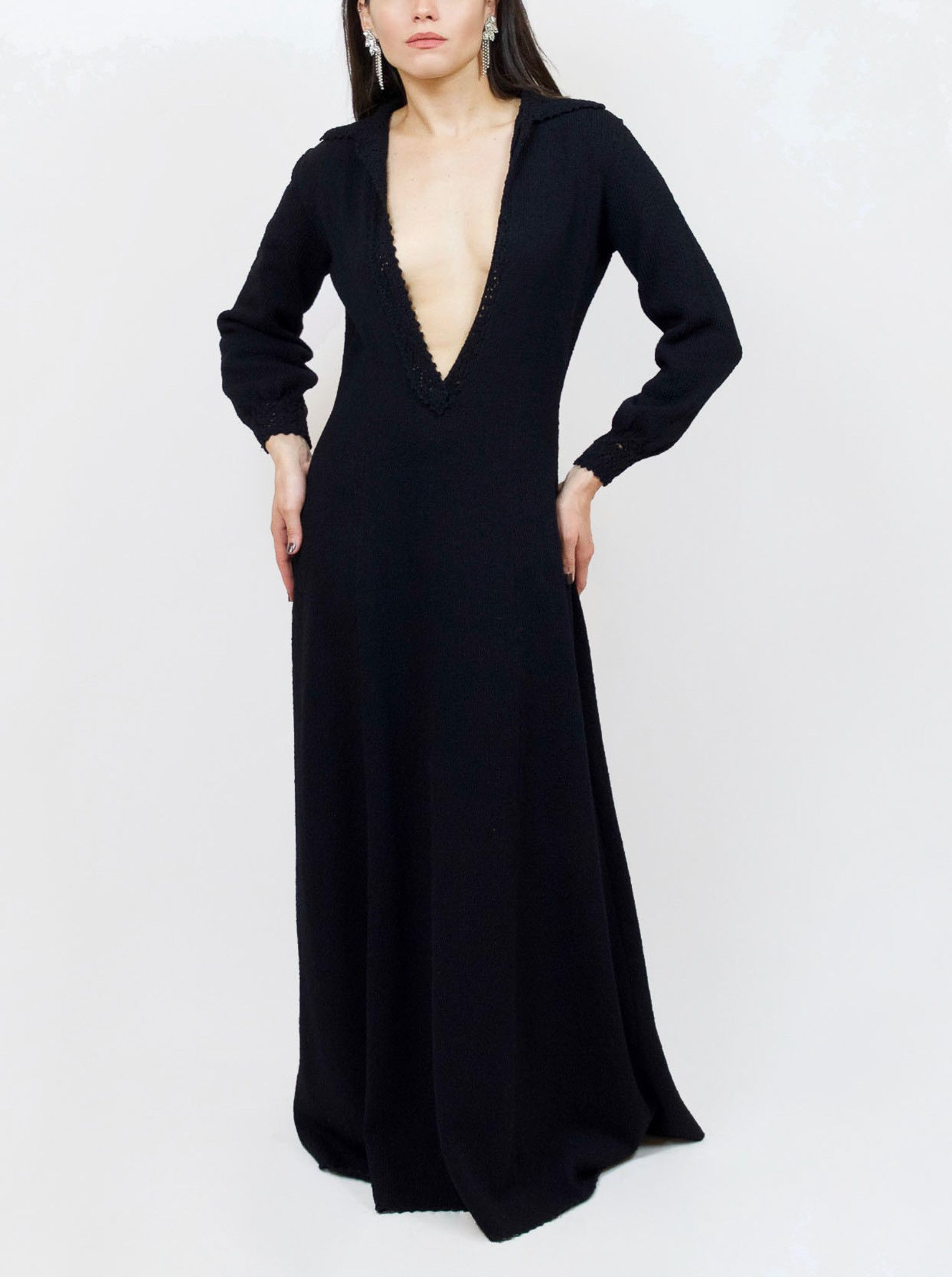 Vintage Vintage Black Deep V Dress Collared Bishop Sleeve Gown Size S / US 4 / IT 40 - 4 Thumbnail