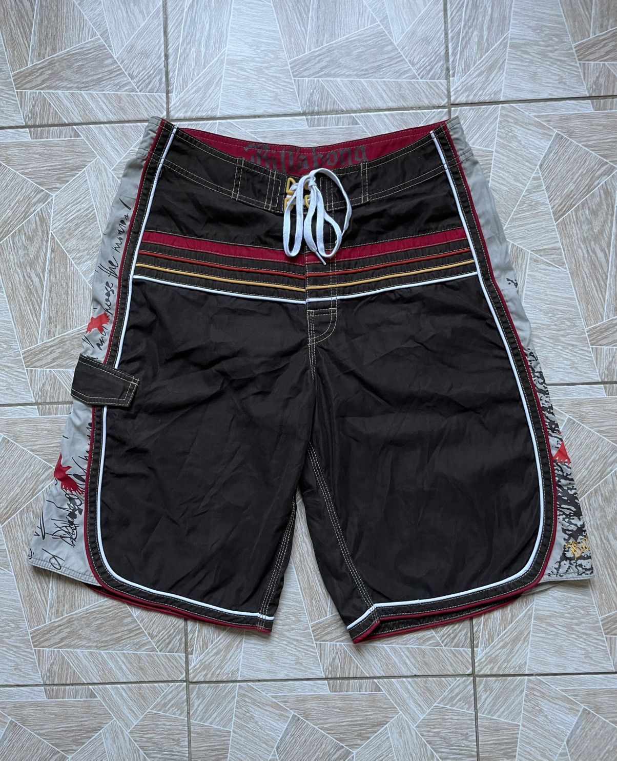 Billabong Rare Vintage Y2K Billabong Bird Logo Skate Surf Brown Shorts Size US 32 / EU 48 - 1 Thumbnail